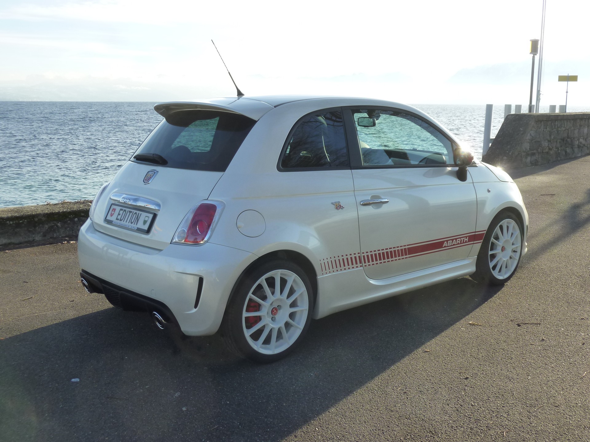 FIAT 500 1.4 16V Turbo Abarth OPENING EDITION N° 15/100-image-4