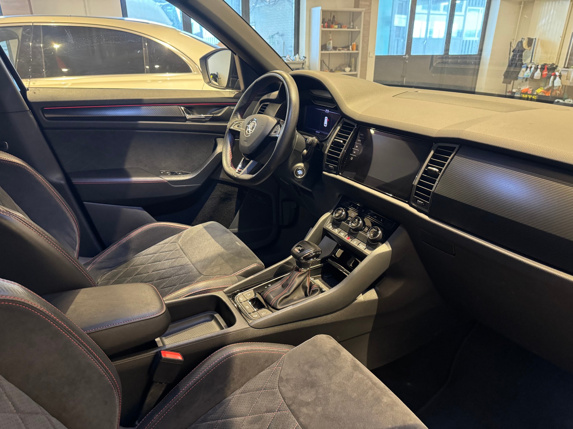 SKODA Kodiaq 2.0 Bi-TDI 240 RS DSG-image-9