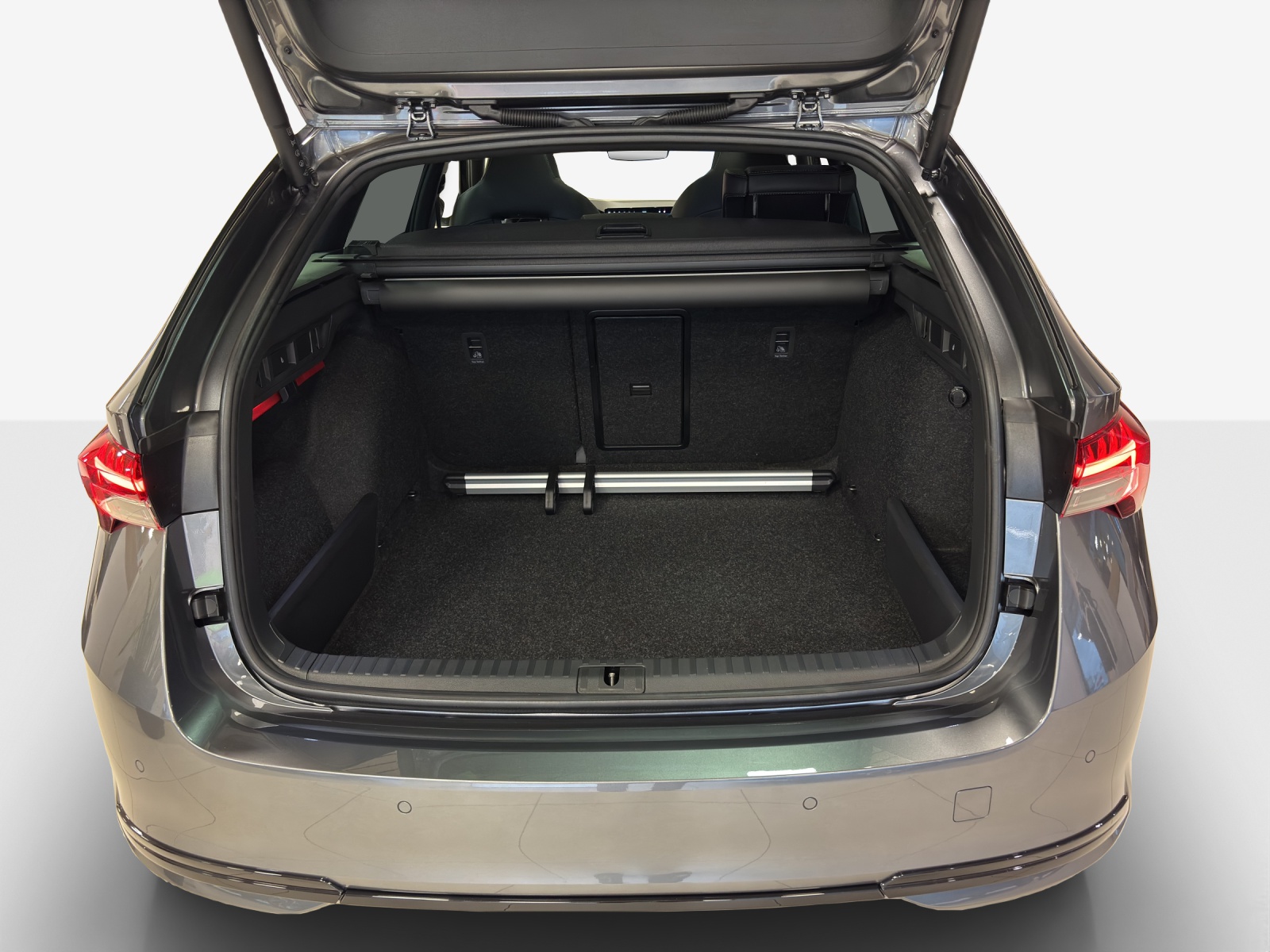 SKODA Octavia Combi 2.0 TSI DSG Dynamic 4x4-image-10