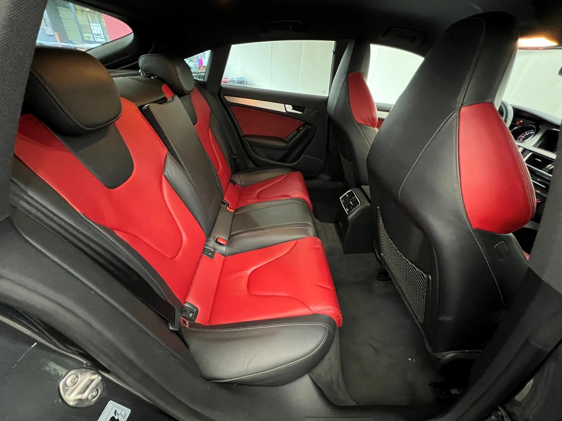 AUDI S5 Sportback 3.0 V6 TFSI quattro S-Tronic-image-8