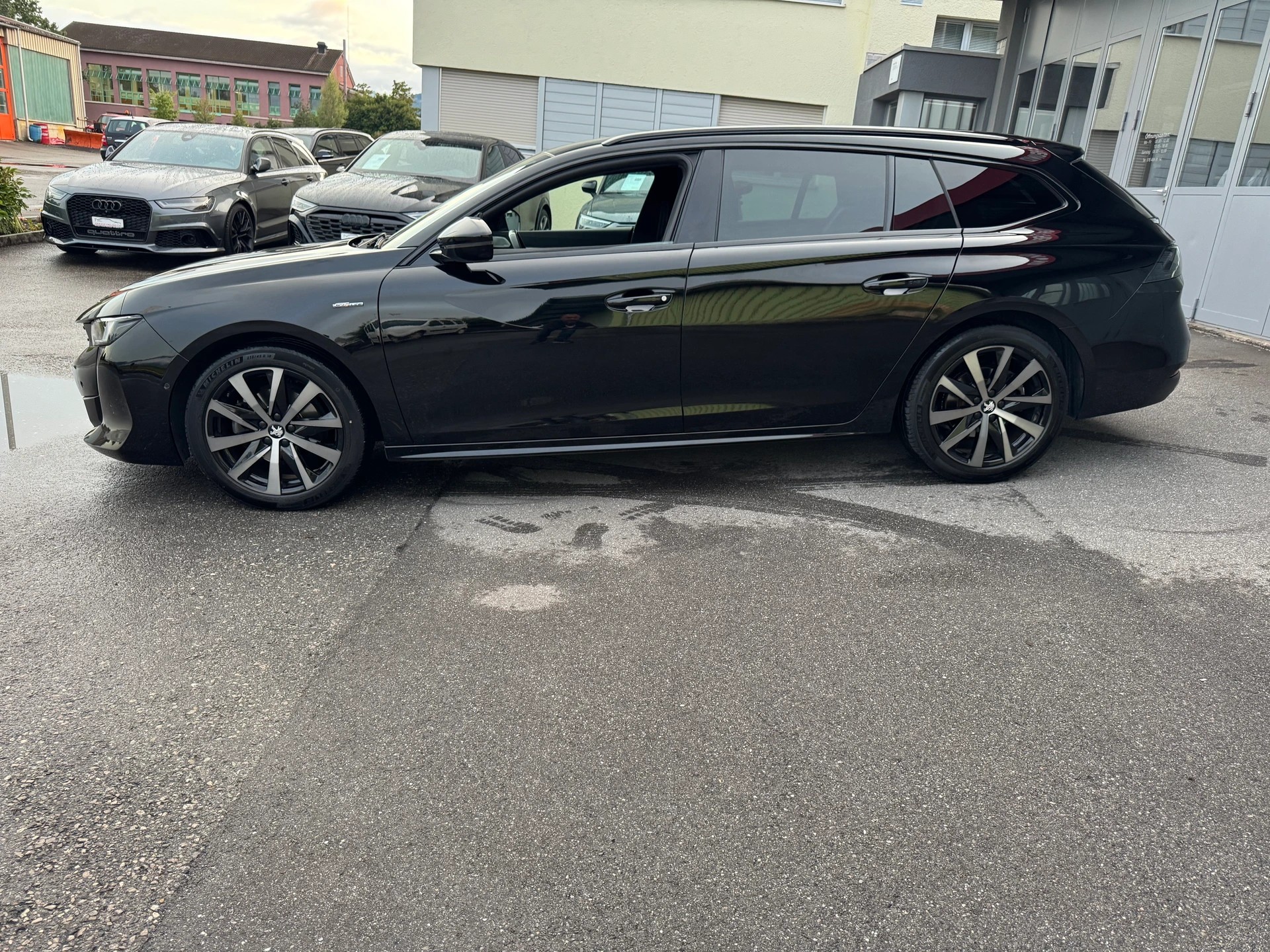 PEUGEOT 508 SW 1.5 Blue HDI GT Line EAT8-image-5