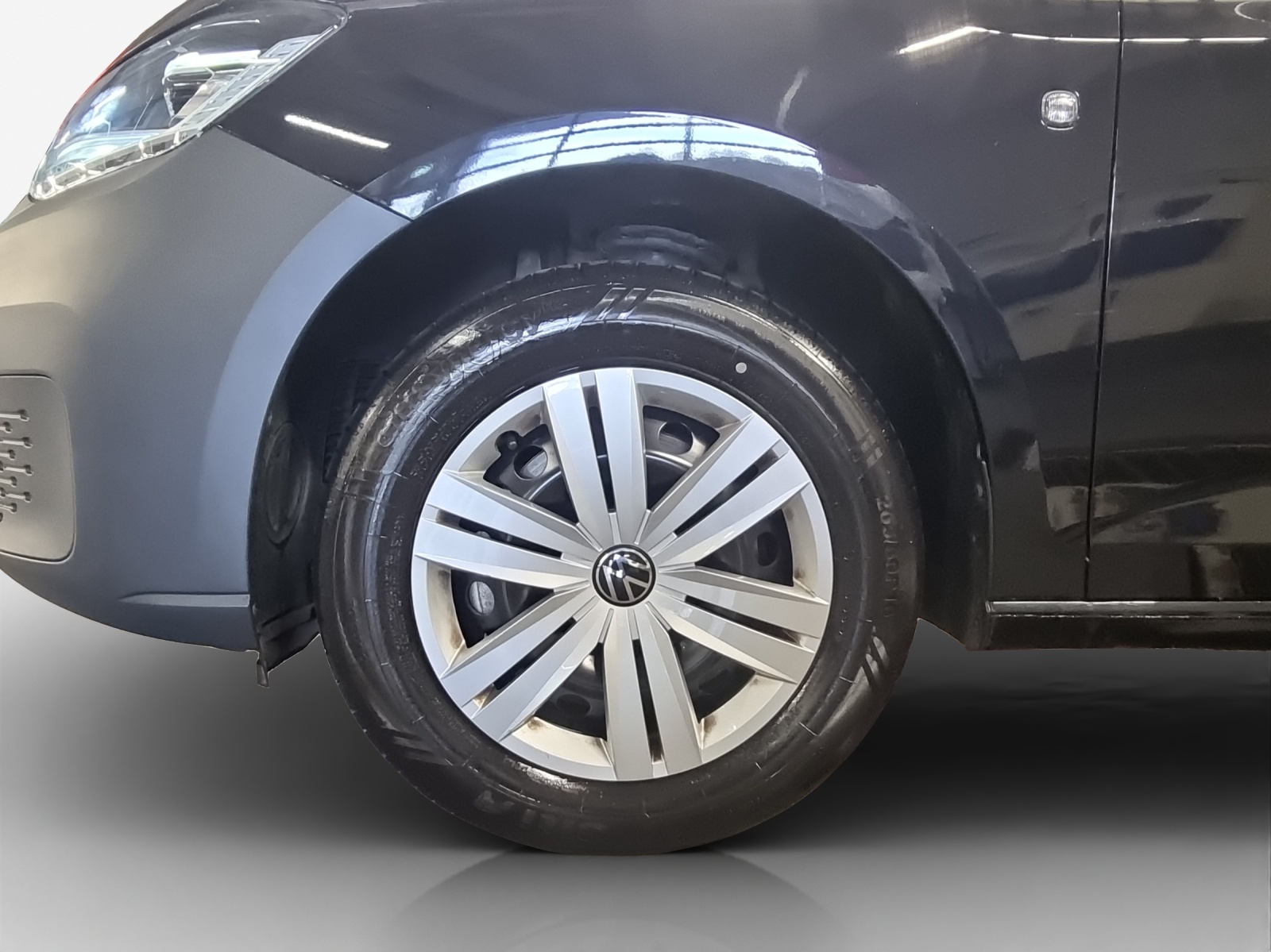 VW Caddy Cargo 2.0TDI Maxi-image-13