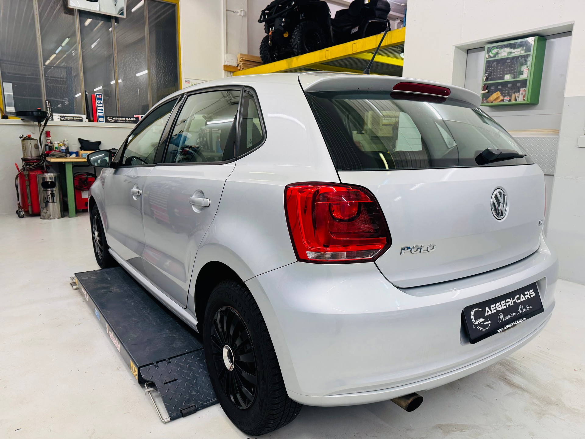 VW Polo 1.4 16V Trendline-image-7