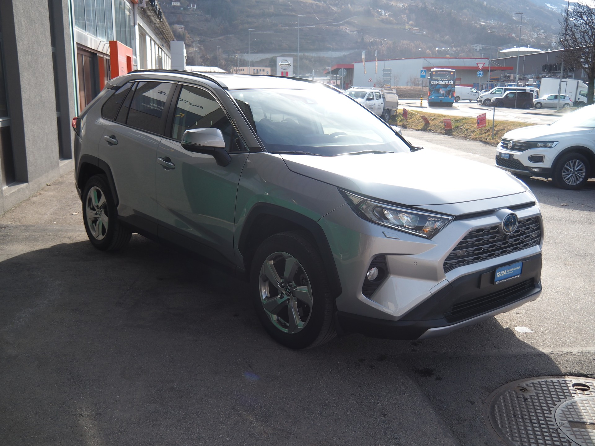 TOYOTA RAV-4 2.5 HSD Trend e-CVT 4WD-image-3