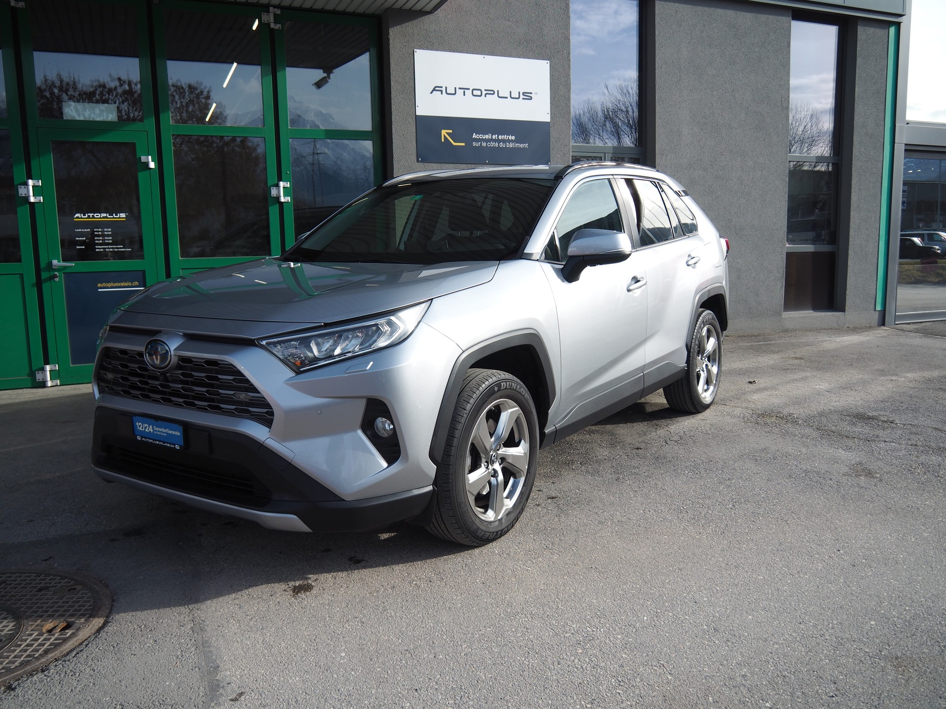 TOYOTA RAV-4 2.5 HSD Trend e-CVT 4WD