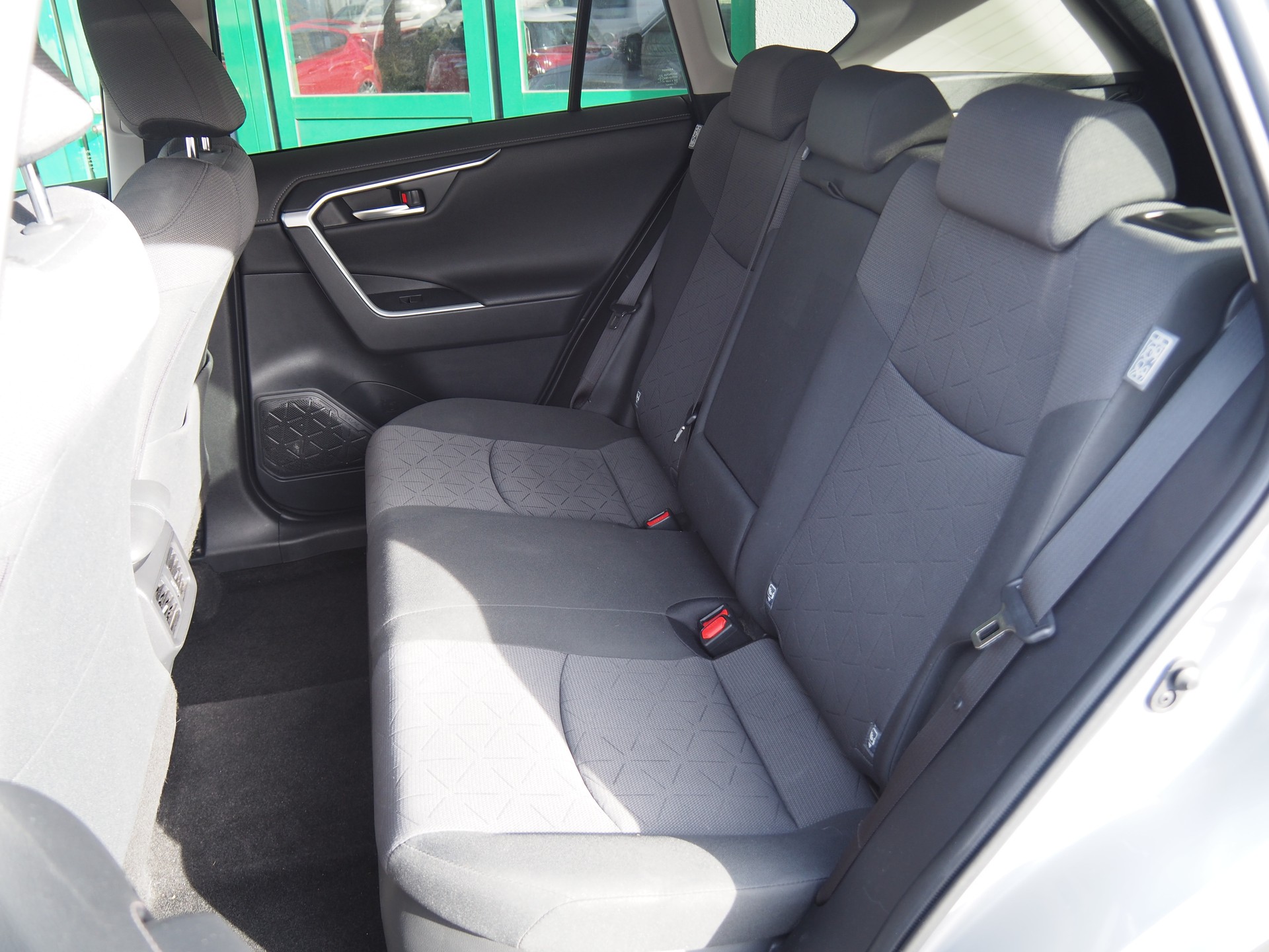 TOYOTA RAV-4 2.5 HSD Trend e-CVT 4WD-image-11
