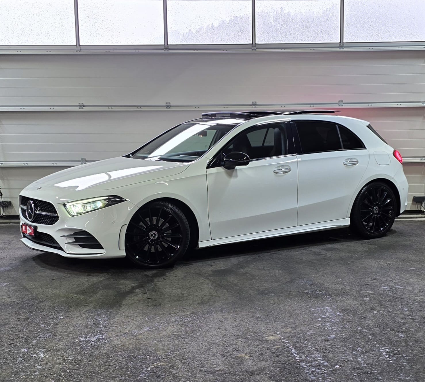 MERCEDES-BENZ A 220 d 4Matic AMG Line