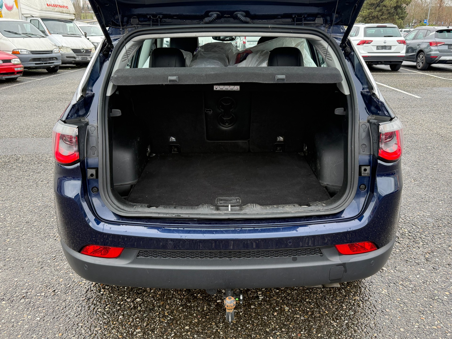 JEEP Compass 1.4 Turbo Freedom AWD 9ATX-image-4