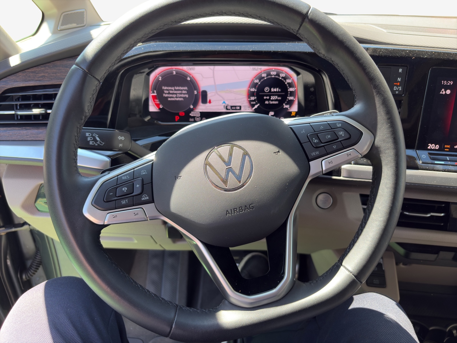 VW Multivan 2.0 TDI Style Liberty DSG-image-9