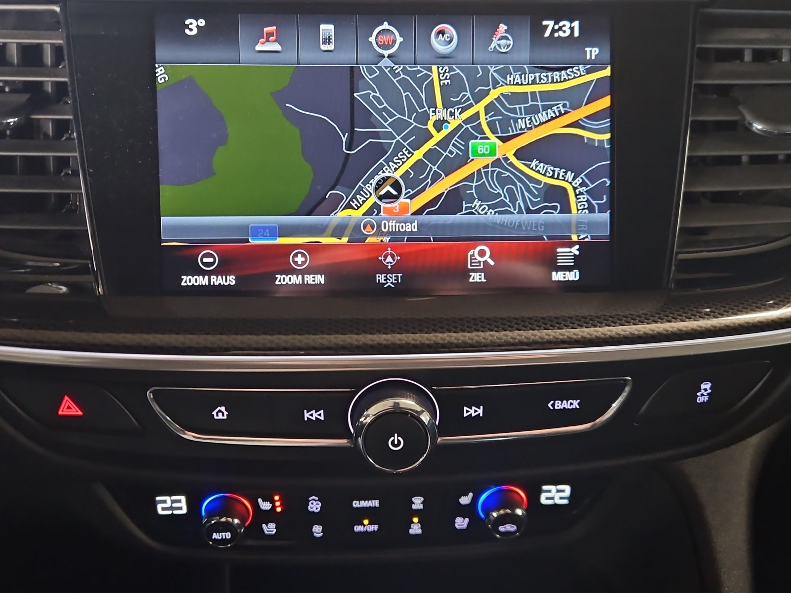 OPEL Insignia 2.0 T Sports Tourer GSI 4WD Automat-image-15