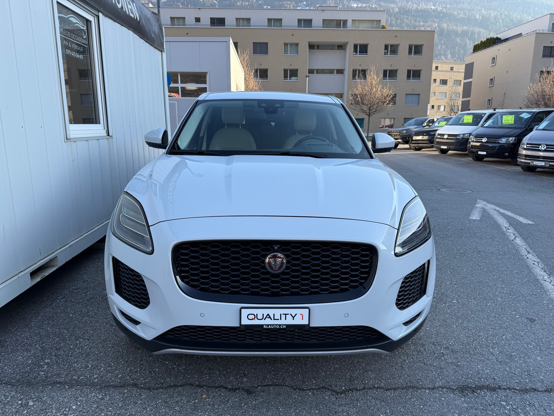 JAGUAR E-Pace 2.0 P250 S AWD Automatik *4x4* AUTOMAT* KLIMA*-image-9