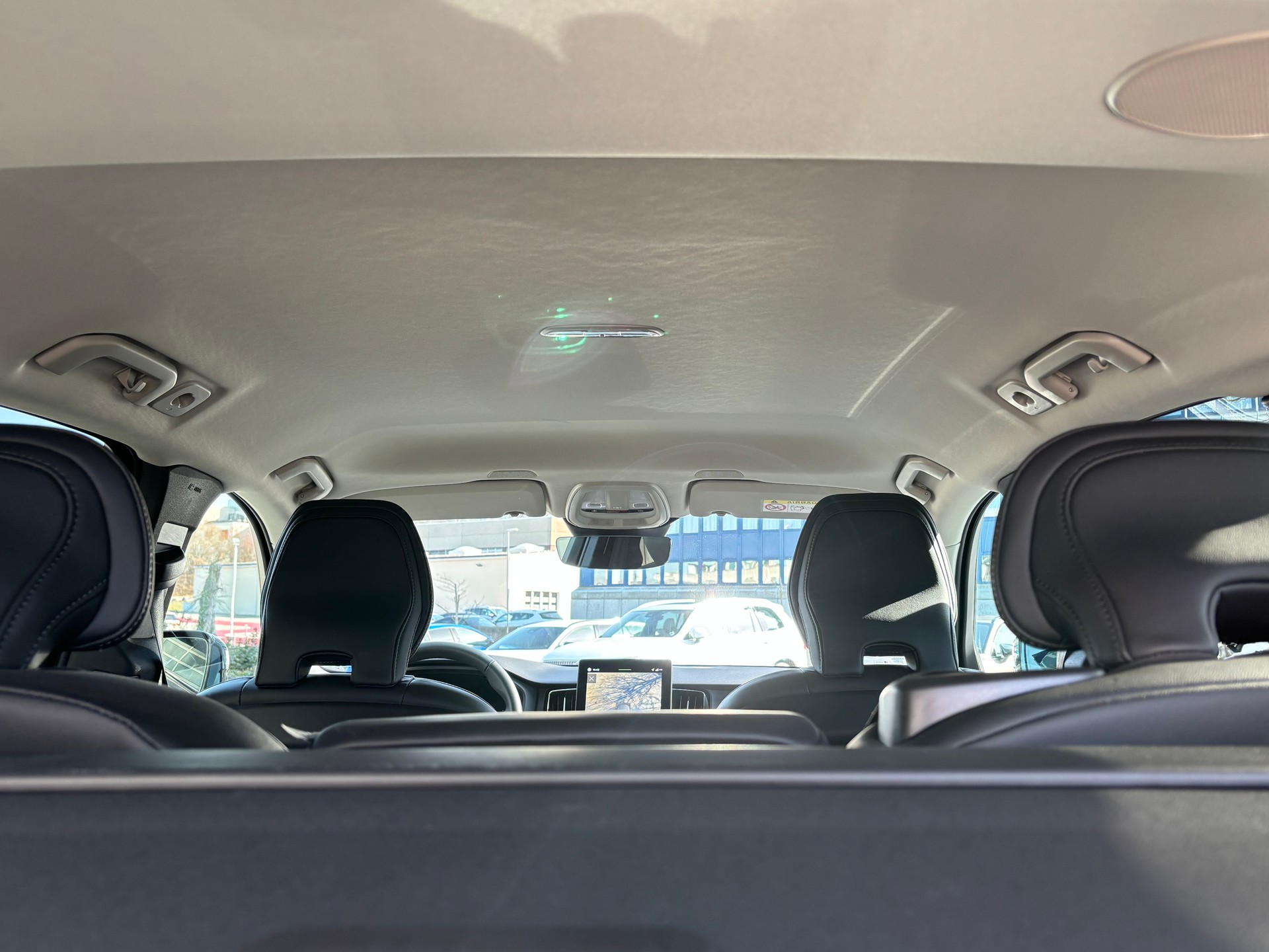 VOLVO XC60 2.0 T8 TE Plus Dark eAWD-image-10