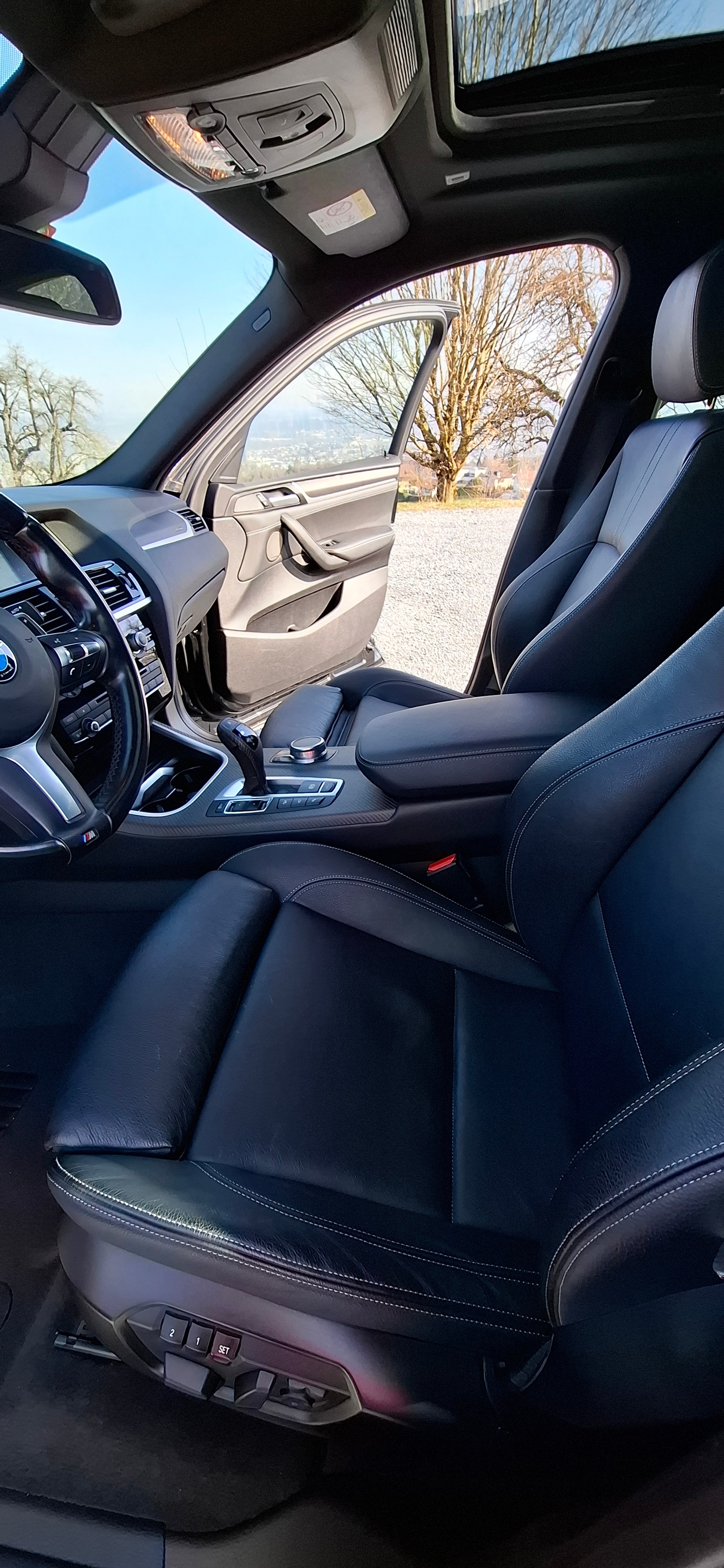BMW X4 M40i Steptronic-image-11