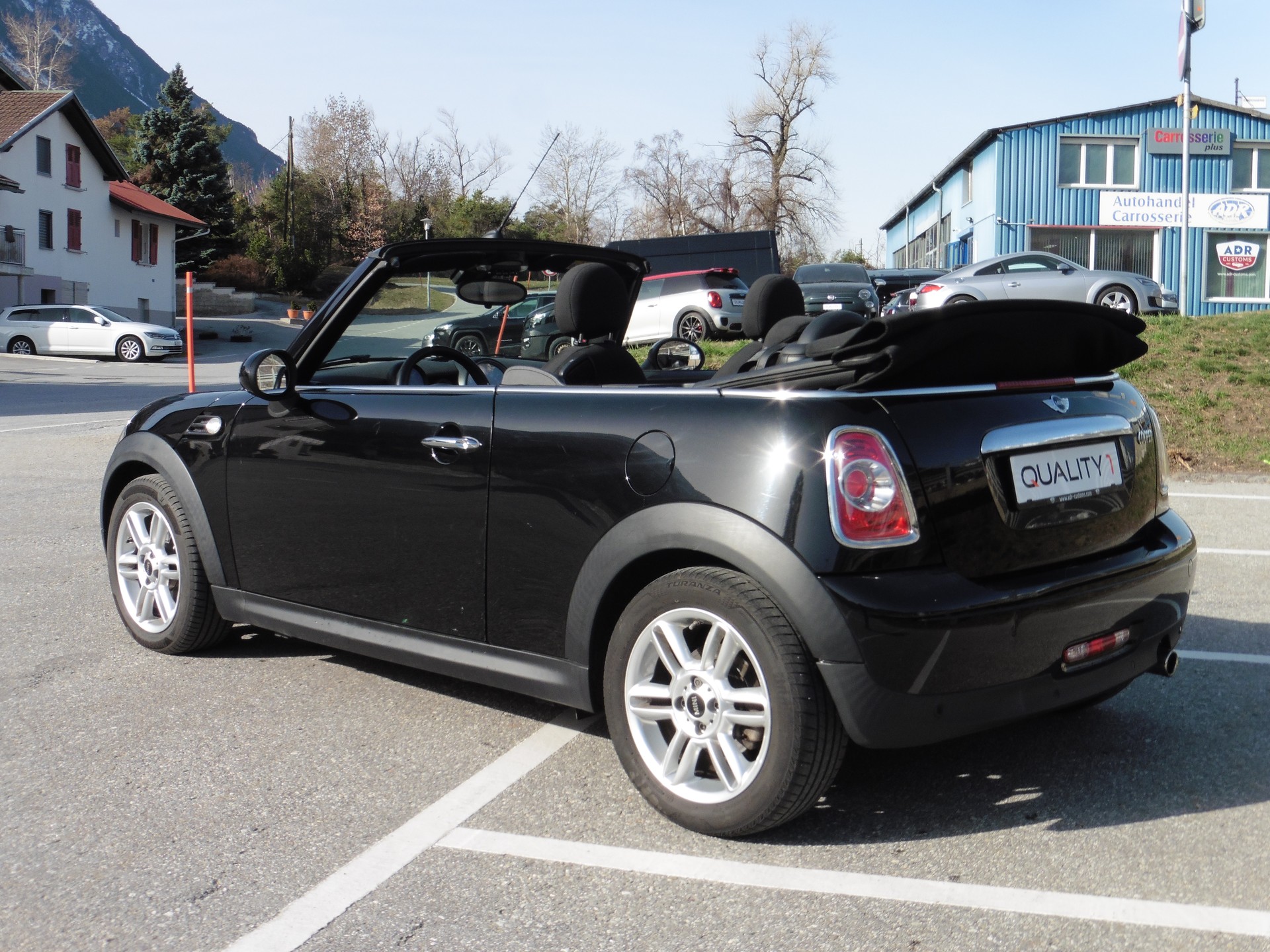 MINI Cooper Cabriolet-image-4