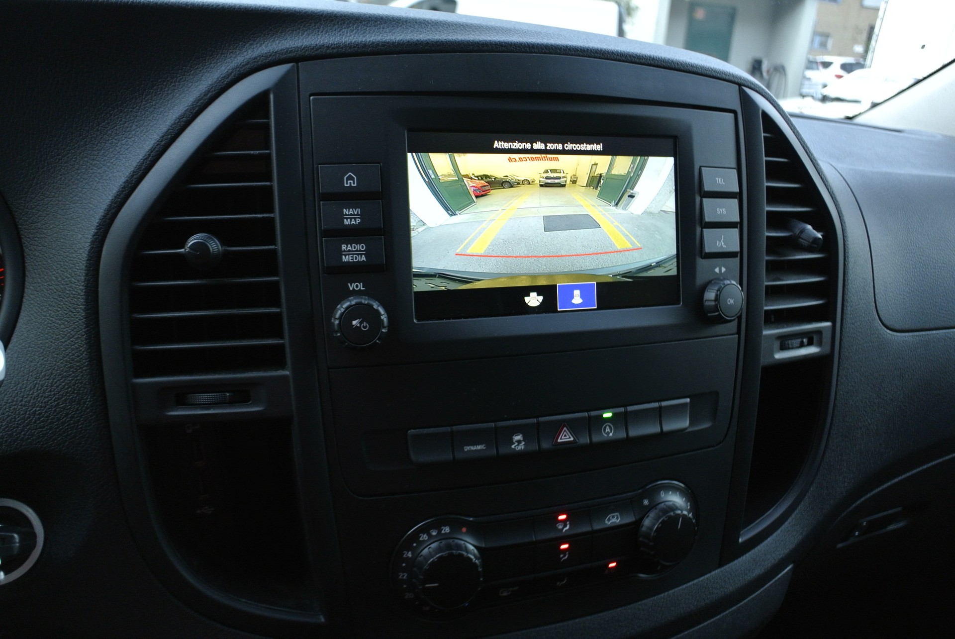 MERCEDES-BENZ Vito 116 CDI Pro Tourer 4Matic 9G-Tronic-image-22