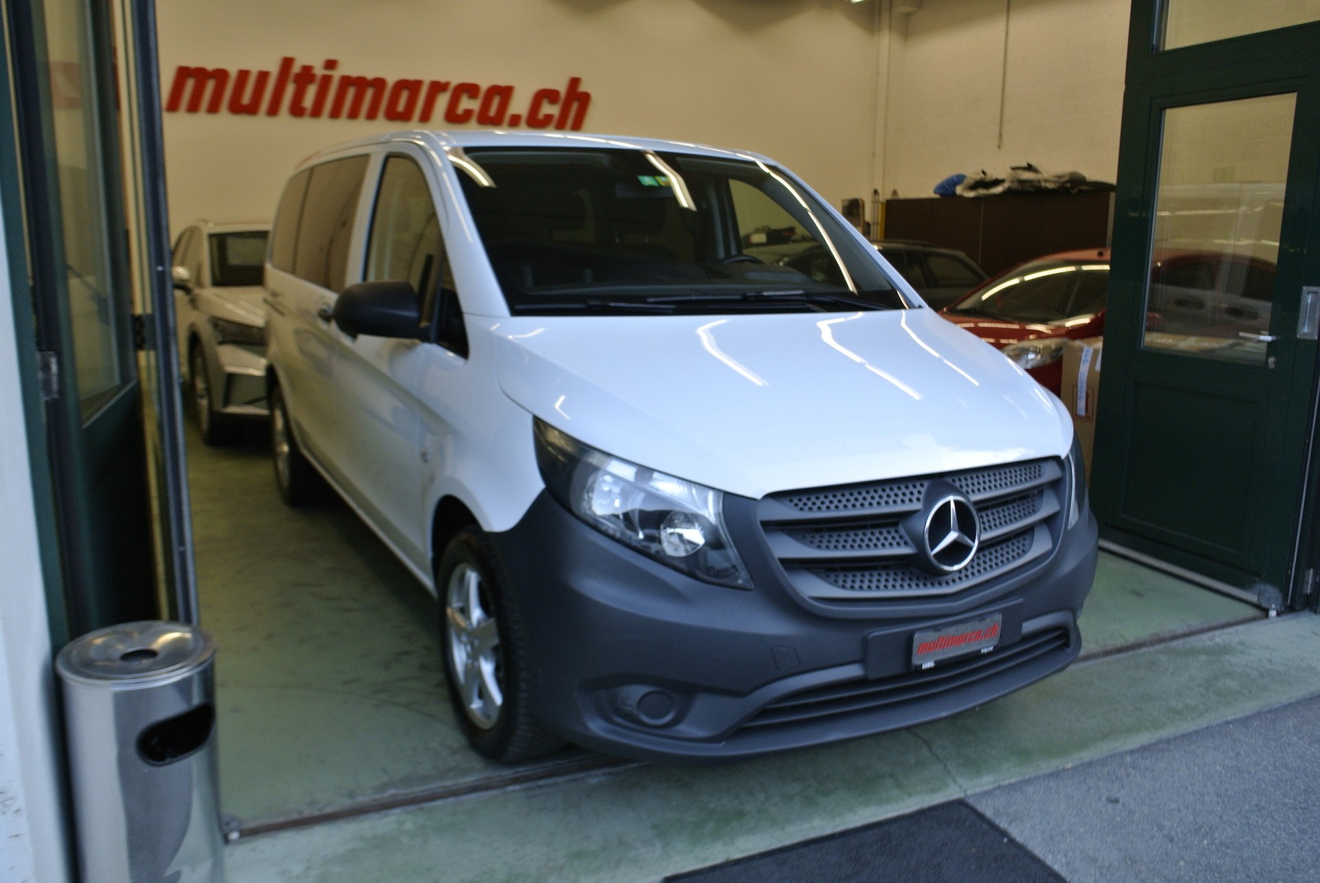 MERCEDES-BENZ Vito 116 CDI Pro Tourer 4Matic 9G-Tronic-image-11