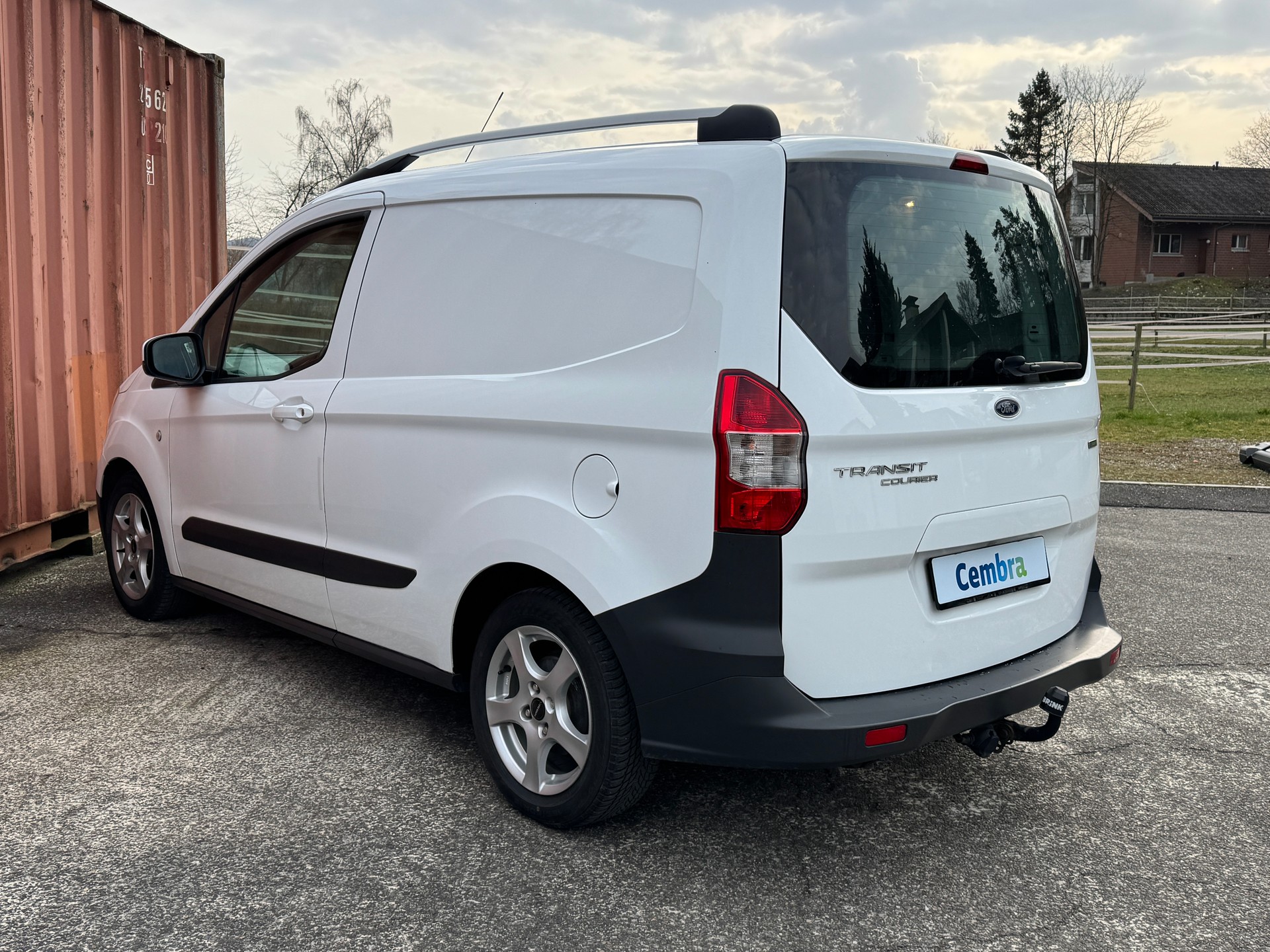 FORD Transit Courier Van 1.0 EcoB Trend-image-3
