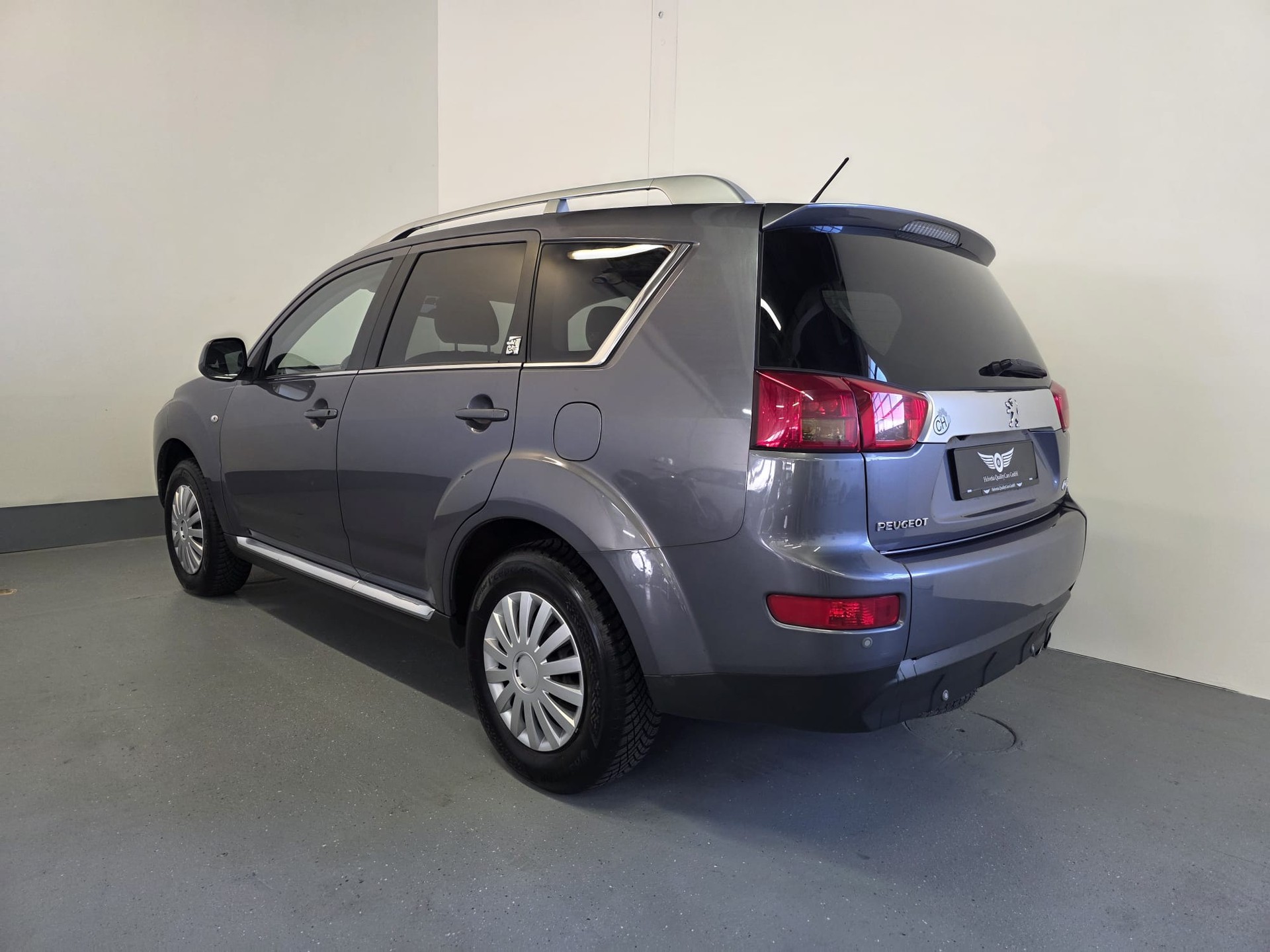 PEUGEOT 4007 2.2 HDi Dynamic-image-10