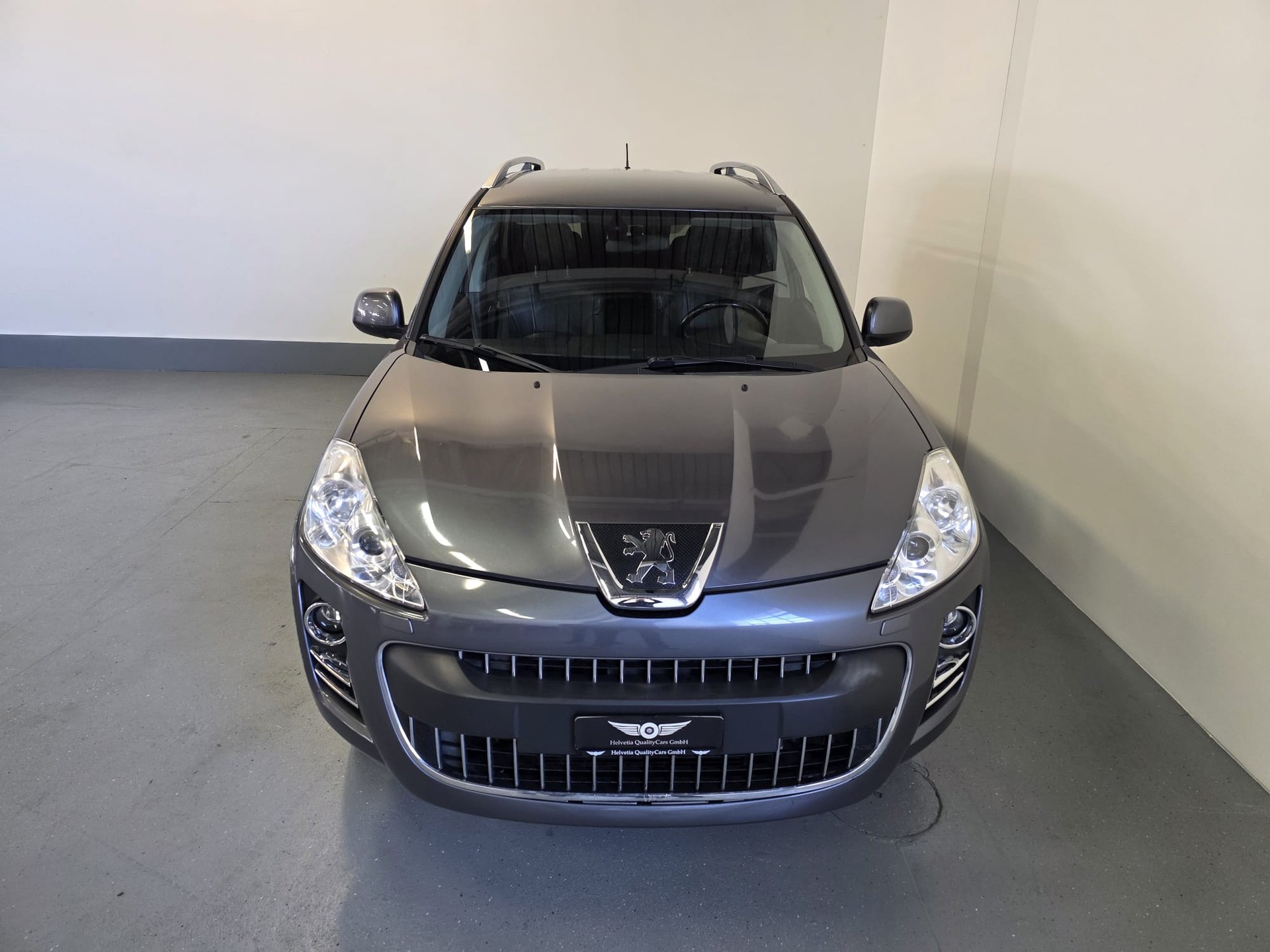 PEUGEOT 4007 2.2 HDi Dynamic-image-4