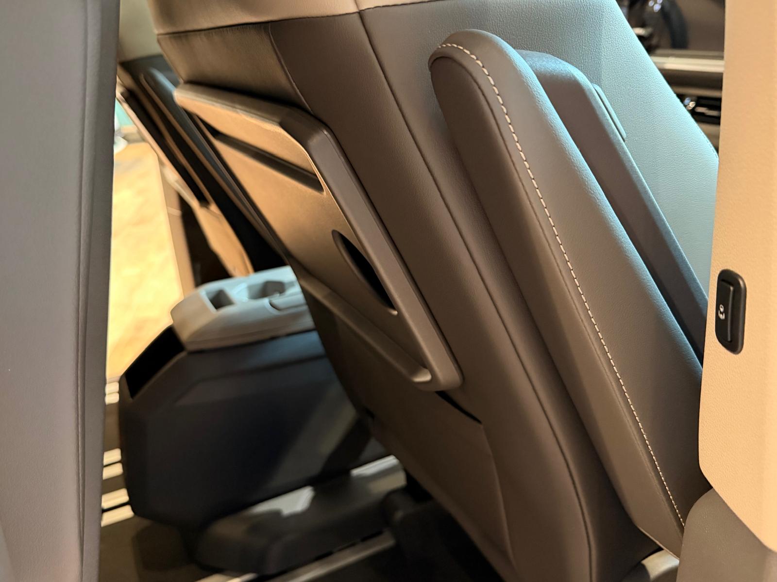 VW Multivan 1.5 eHybrid Style 4Motion DSG-image-21