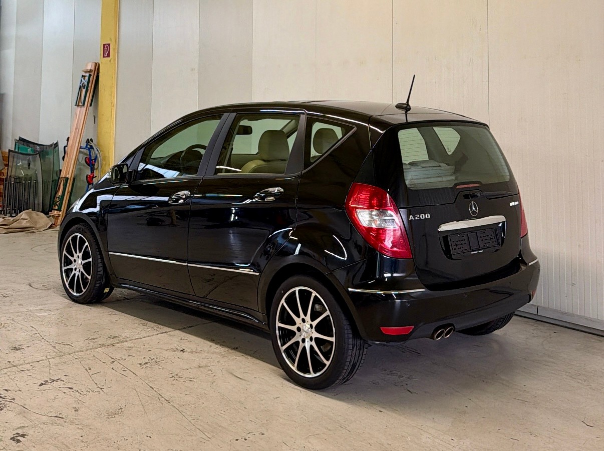 MERCEDES-BENZ A 200 T Elégance Edition A(Frisch Mfk)-image-7