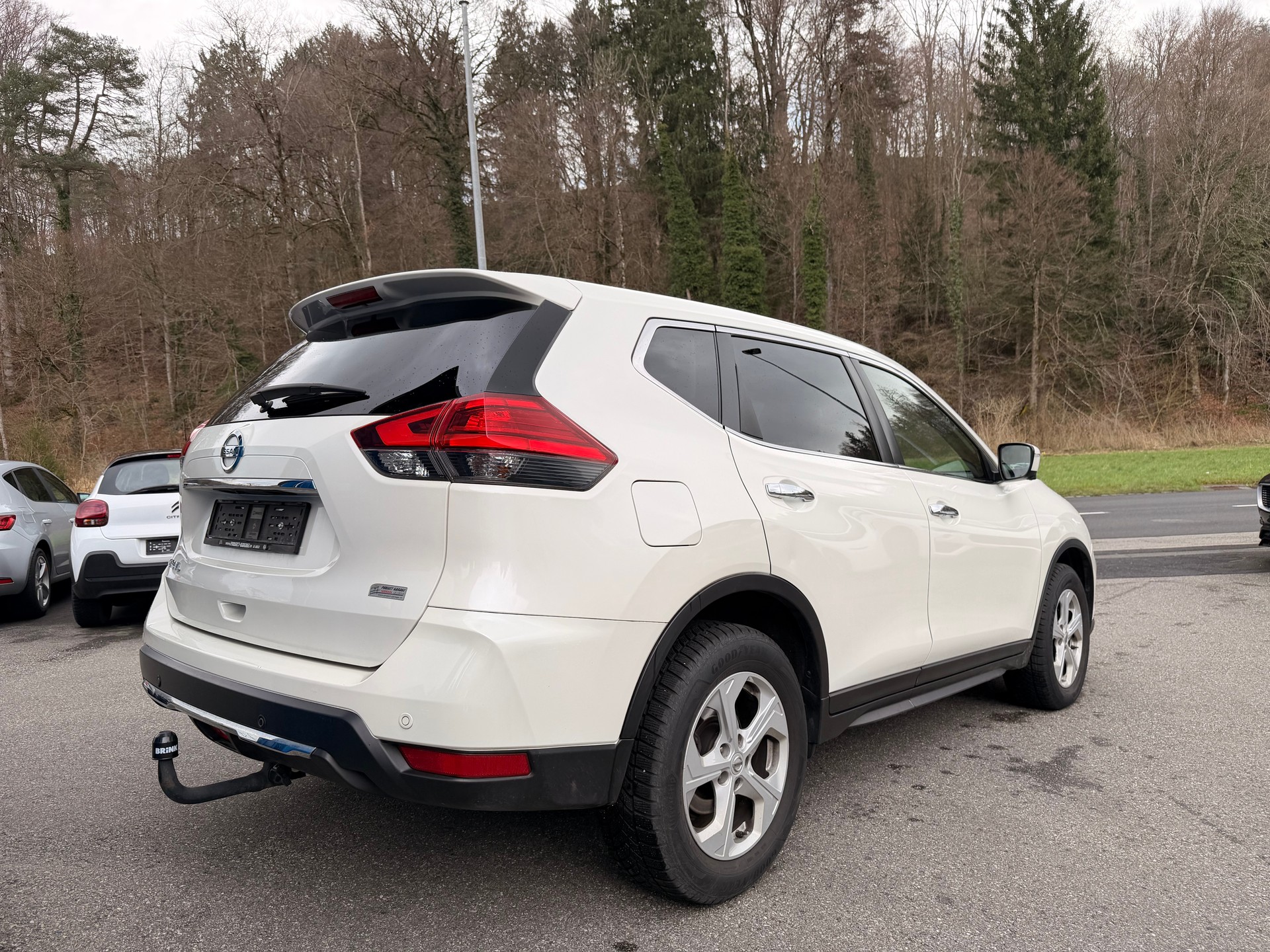 NISSAN X-Trail 2.0 dCi tekna Xtronic CVT ALL-MODE 4x4-image-3