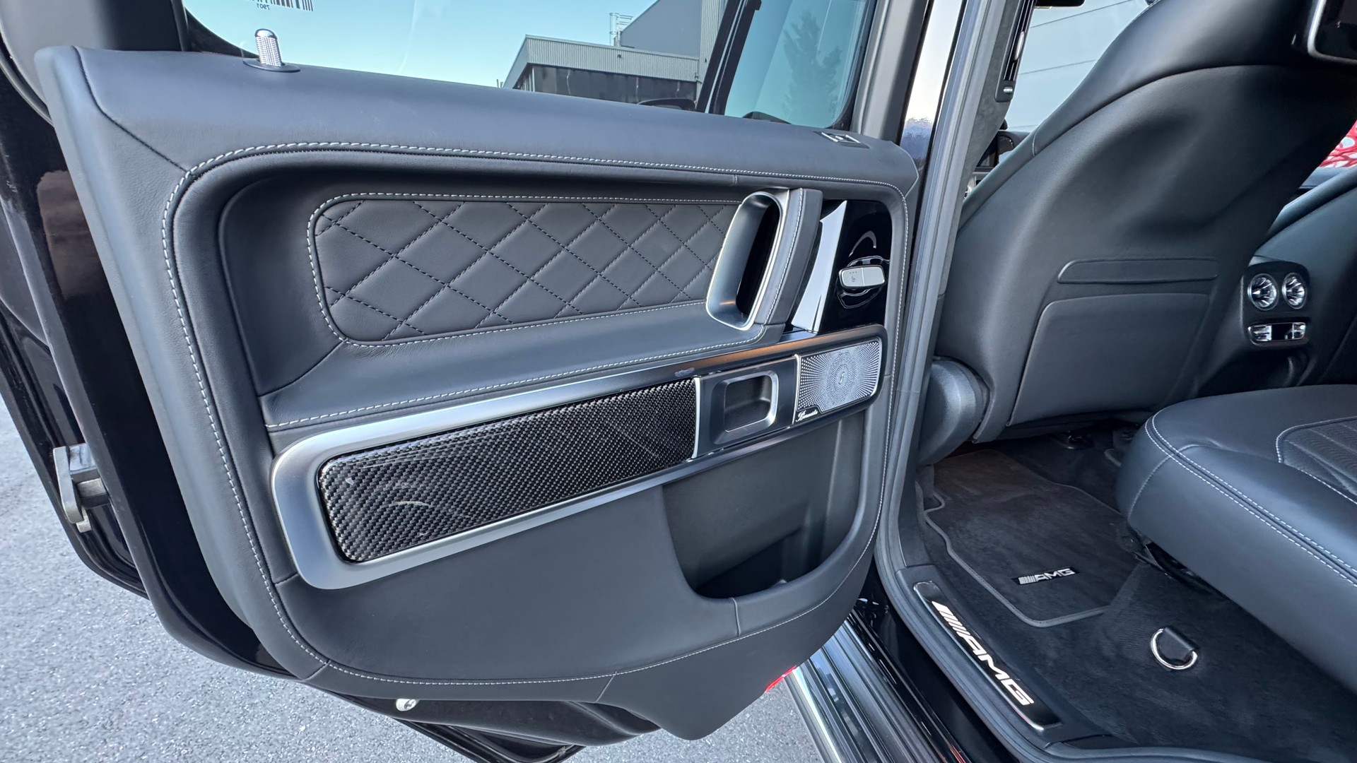 MERCEDES-BENZ G 63 AMG Speedshift Plus G-Tronic-image-16