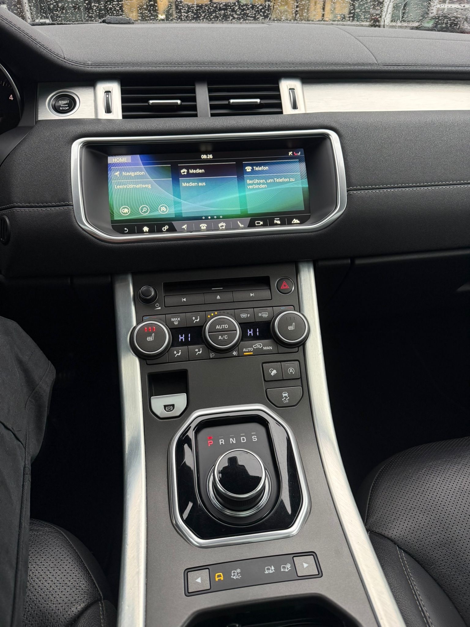 LAND ROVER Range Rover Evoque 2.0 TD4 SE-image-20