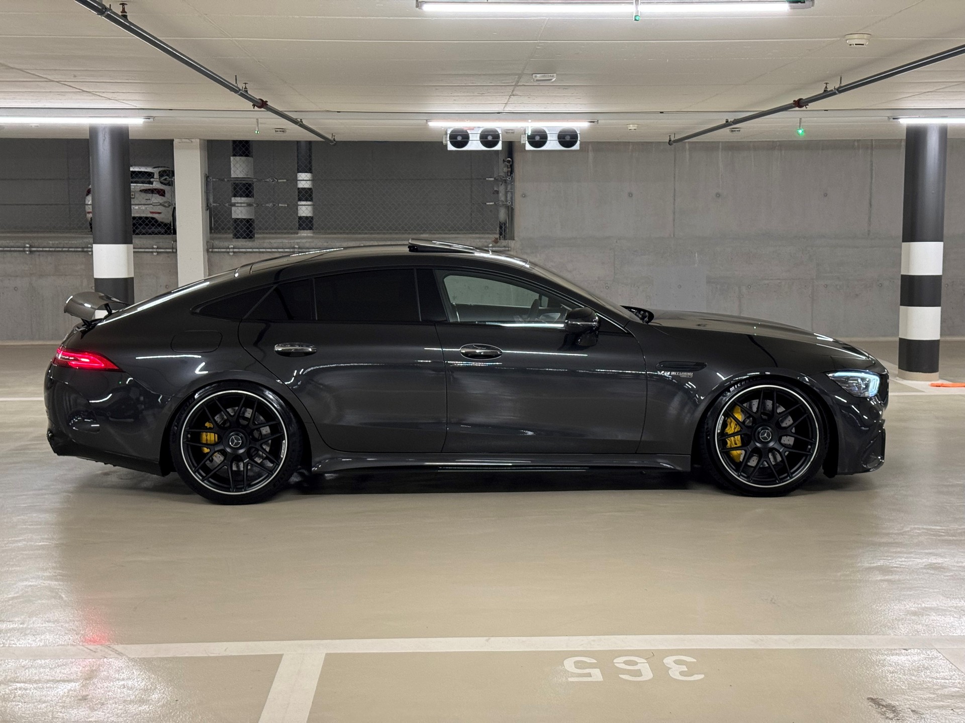 MERCEDES-BENZ AMG GT 4 63 S 4Matic+ Speedshift MCT *** 3.9 % Leasing ***-image-5