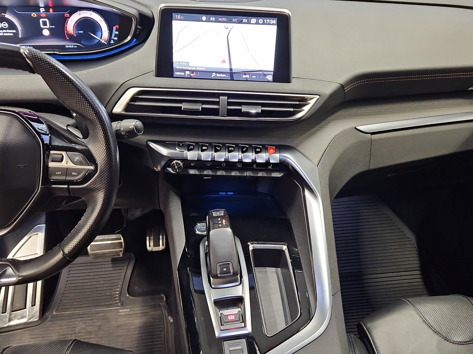PEUGEOT 3008 2.0 BlueHDi GT Line-image-6