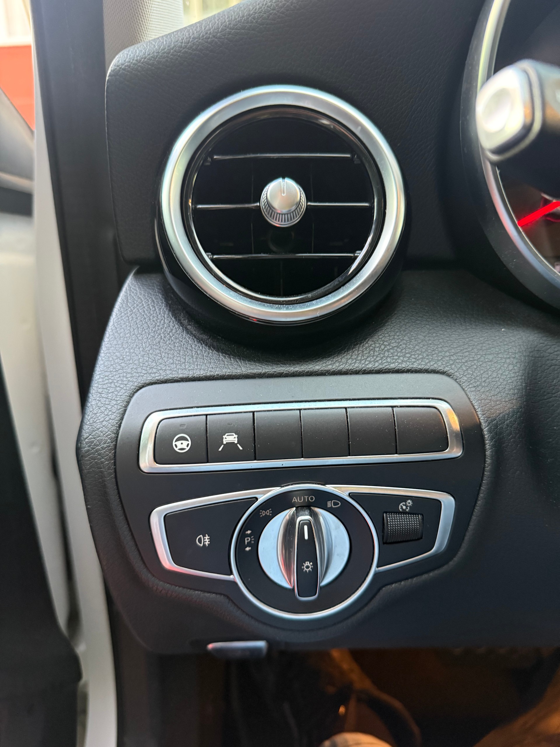 MERCEDES-BENZ C 220 d Swiss Star 4M 9G-Tronic-image-9