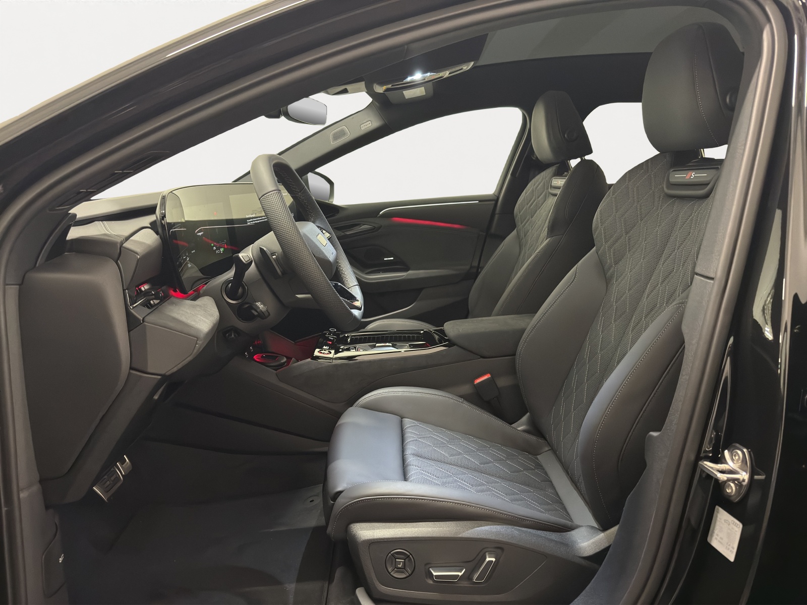 AUDI S6 Avant e-tron 503PS Quattro-image-4