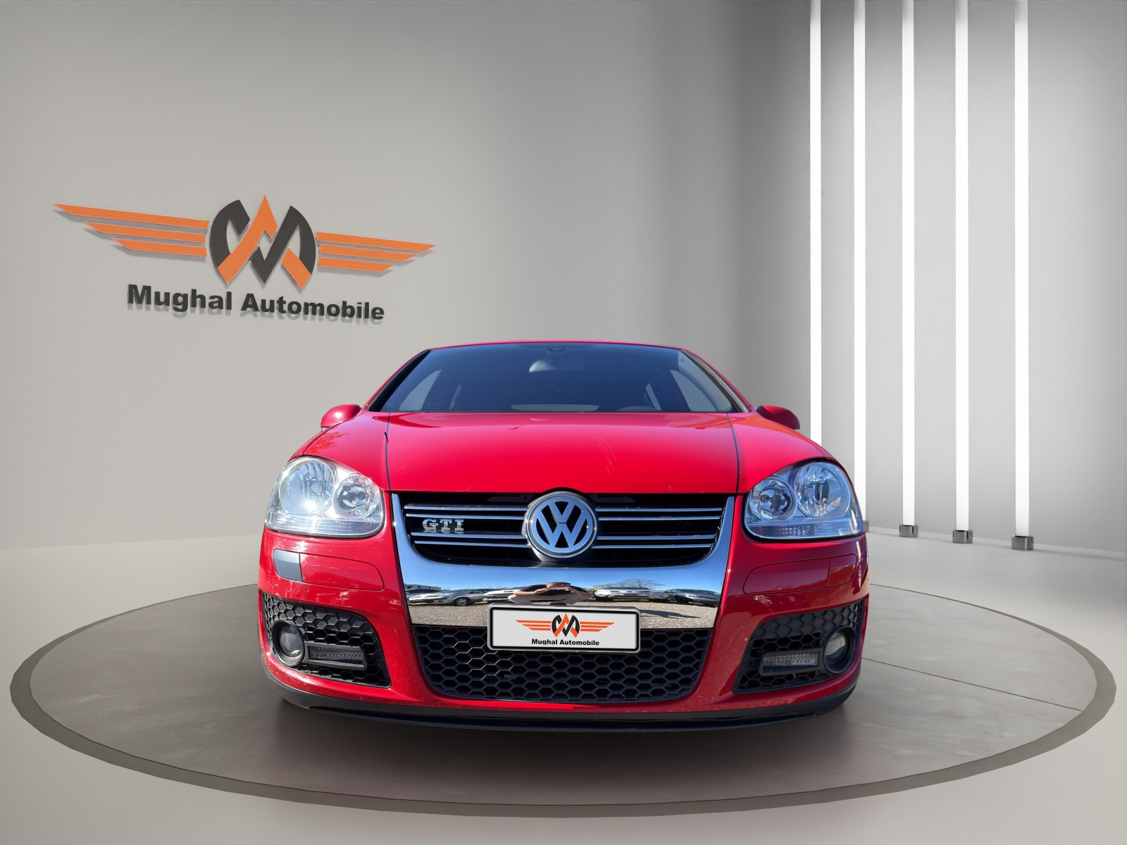 VW Golf 2.0 TFSI GTI-image-1