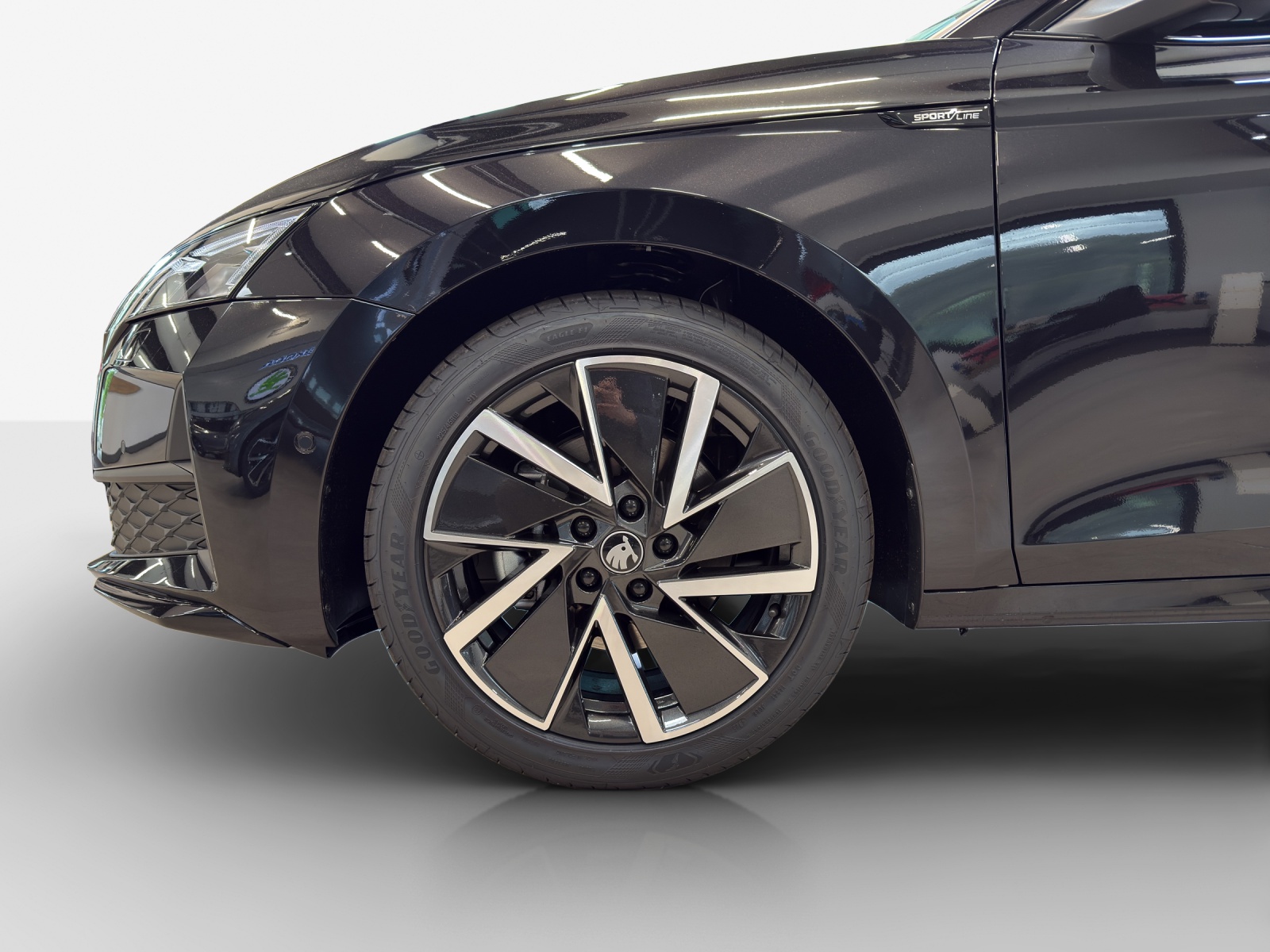SKODA Octavia Combi 2.0 TSI DSG Sport Line 4x4-image-14