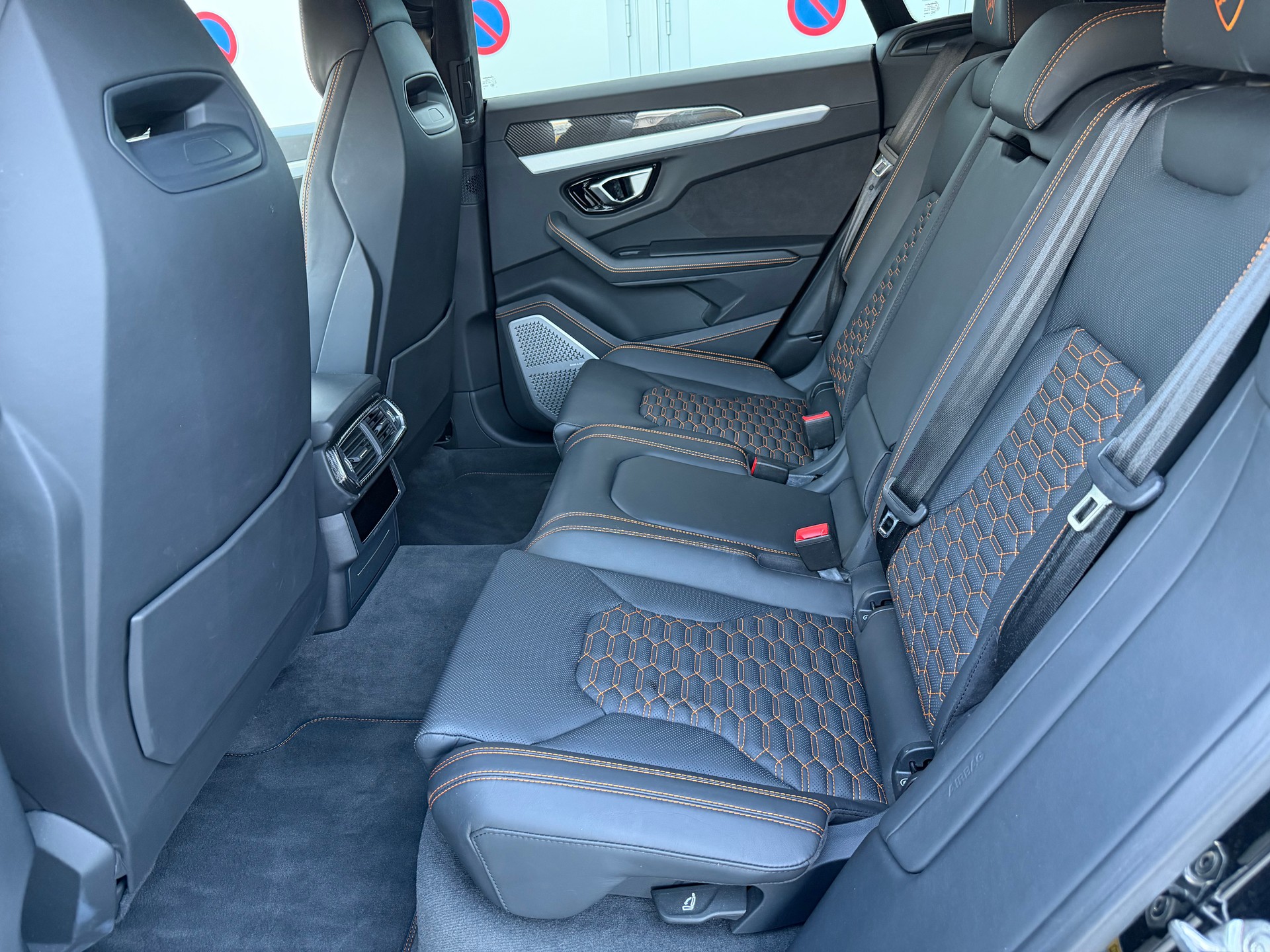 LAMBORGHINI Urus E-Gear-image-13