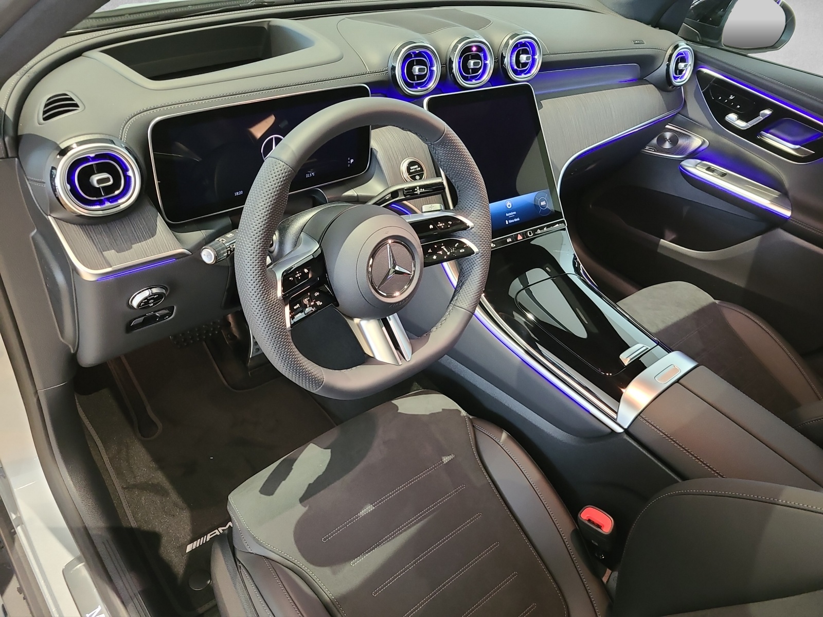 MERCEDES-BENZ GLC 300 d 4Matic 9G-Tronic-image-6