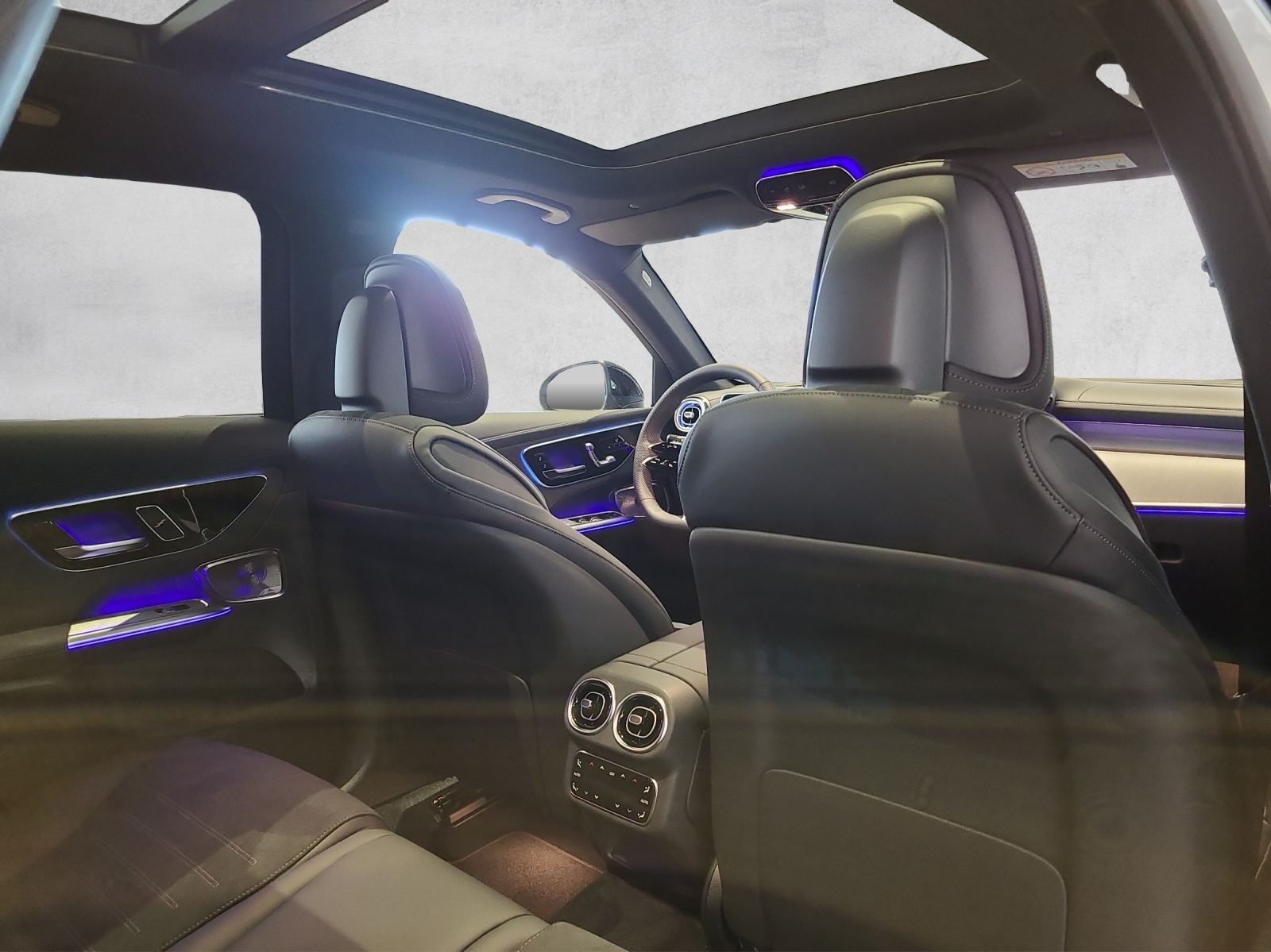MERCEDES-BENZ GLC 300 d 4Matic 9G-Tronic-image-14