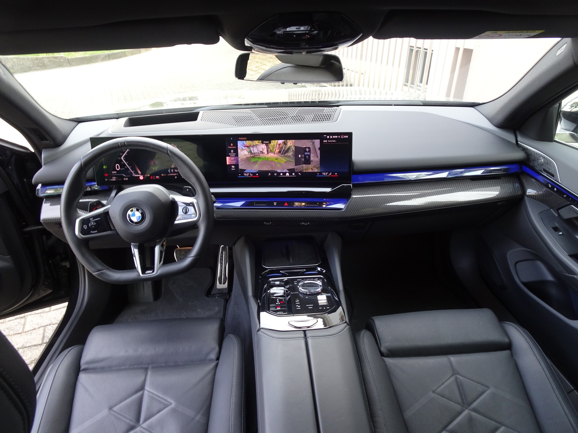BMW 540d xDrive 48V Touring M Sport Steptronic-image-4