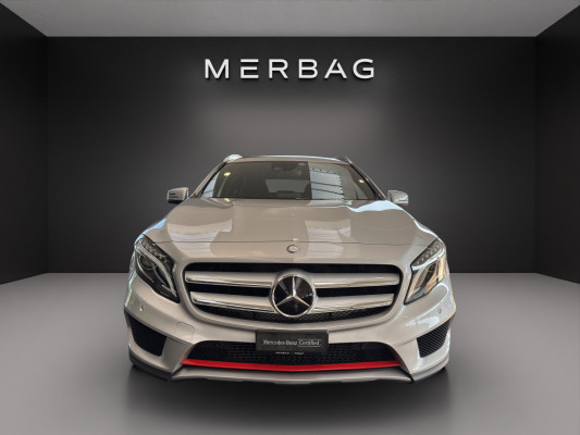 MERCEDES-BENZ GLA 250 AMG Line 4Matic-image-1