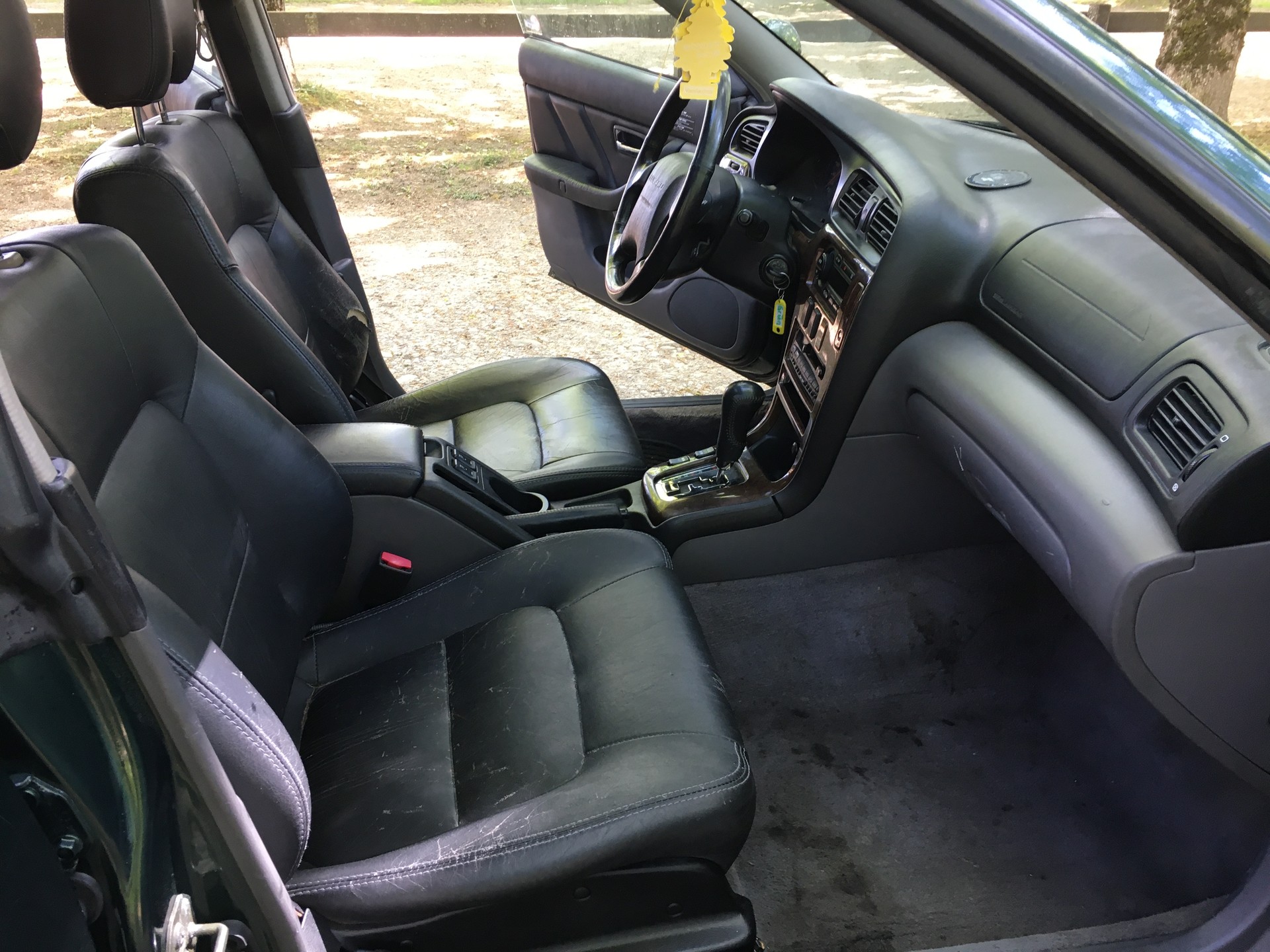 SUBARU Legacy 2.5 Limited-image-10