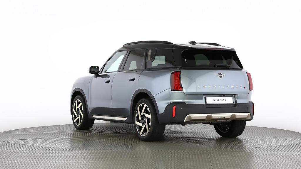 MINI Countryman S ALL4-image-4