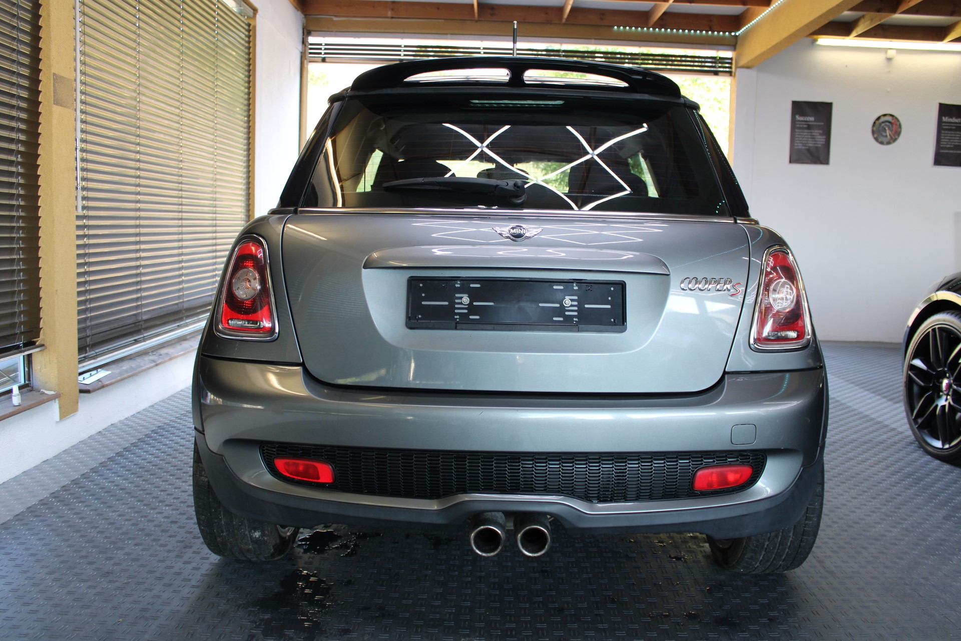 MINI Cooper S-image-4
