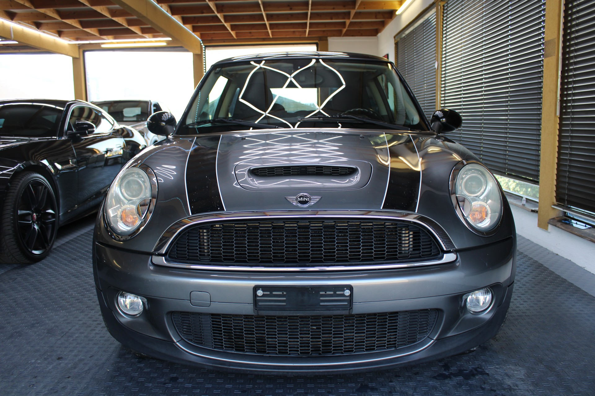 MINI Cooper S-image-1