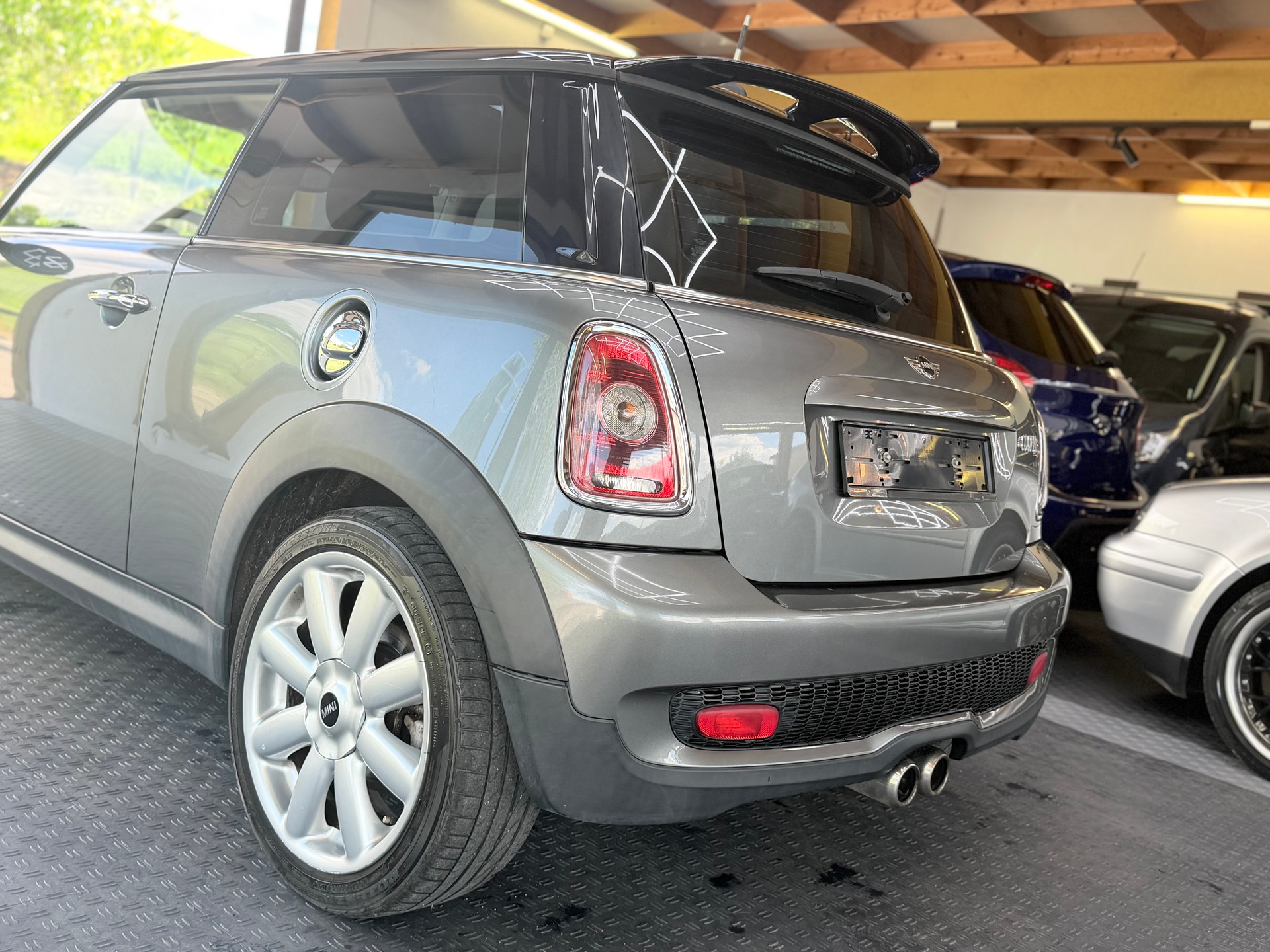 MINI Cooper S-image-8