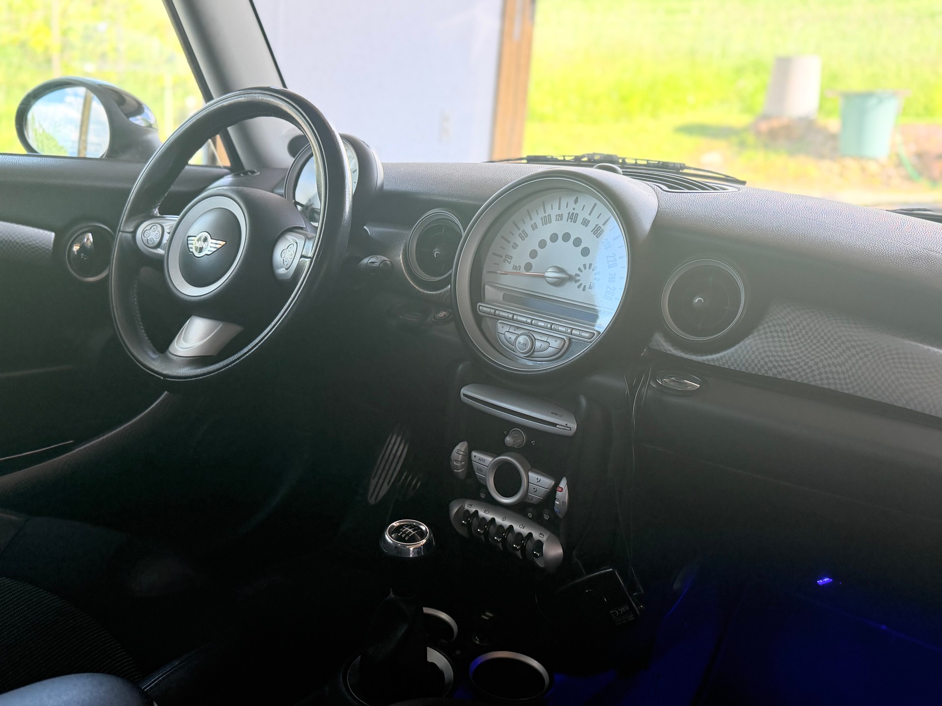 MINI Cooper S-image-6