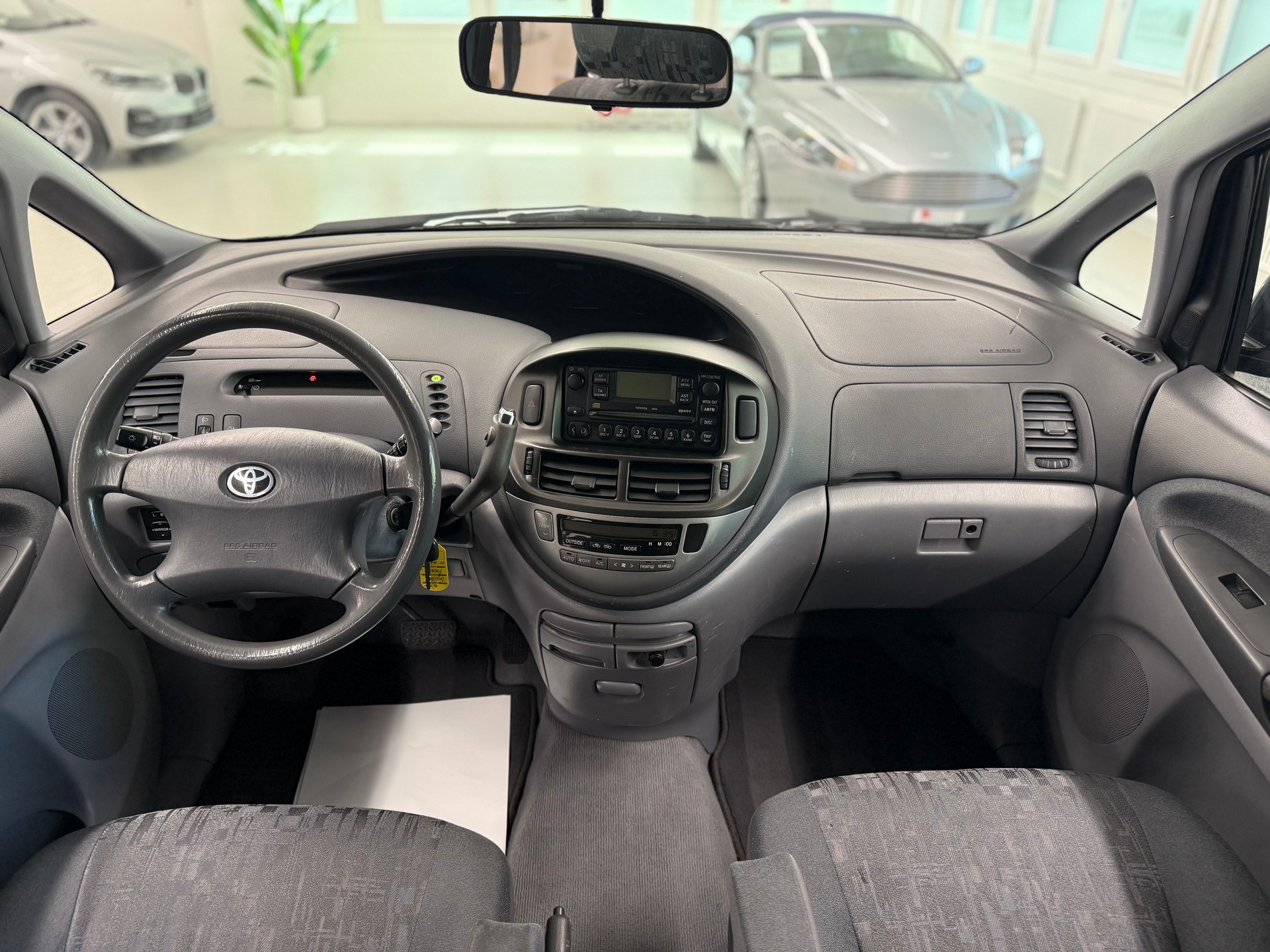 TOYOTA Previa 2.4 Linea Luna 7-Plätzer-image-11