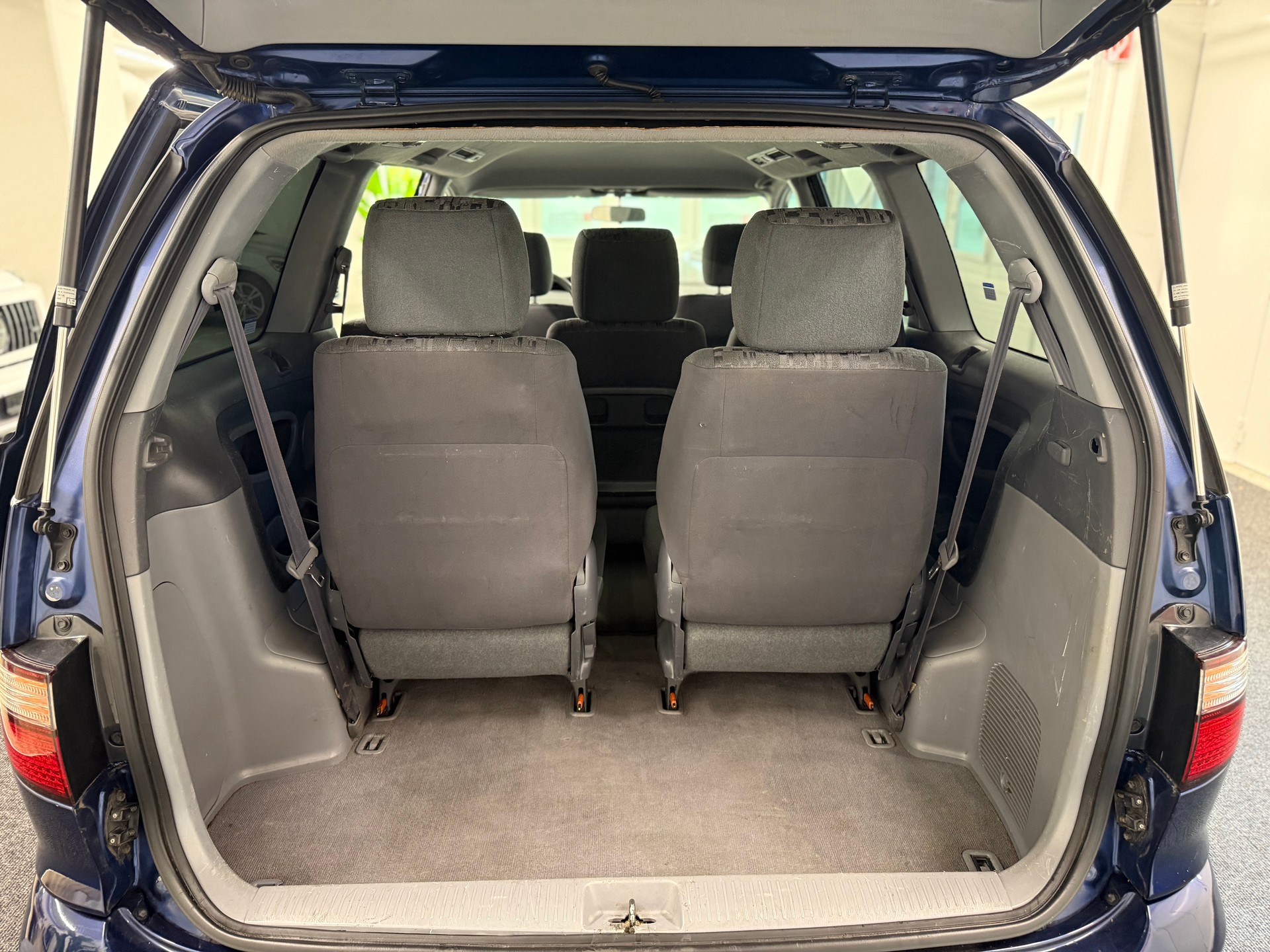 TOYOTA Previa 2.4 Linea Luna 7-Plätzer-image-6