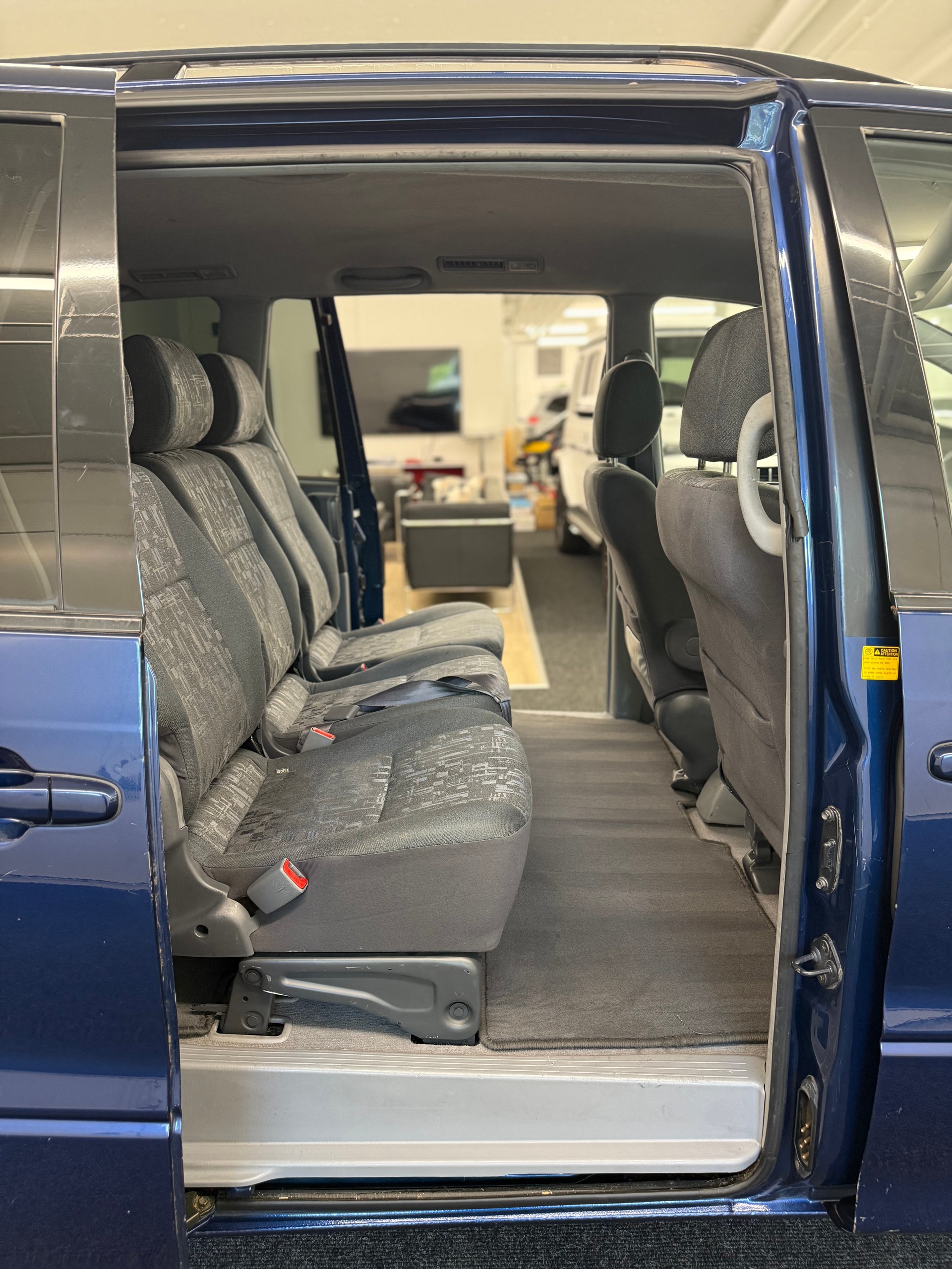TOYOTA Previa 2.4 Linea Luna 7-Plätzer-image-7