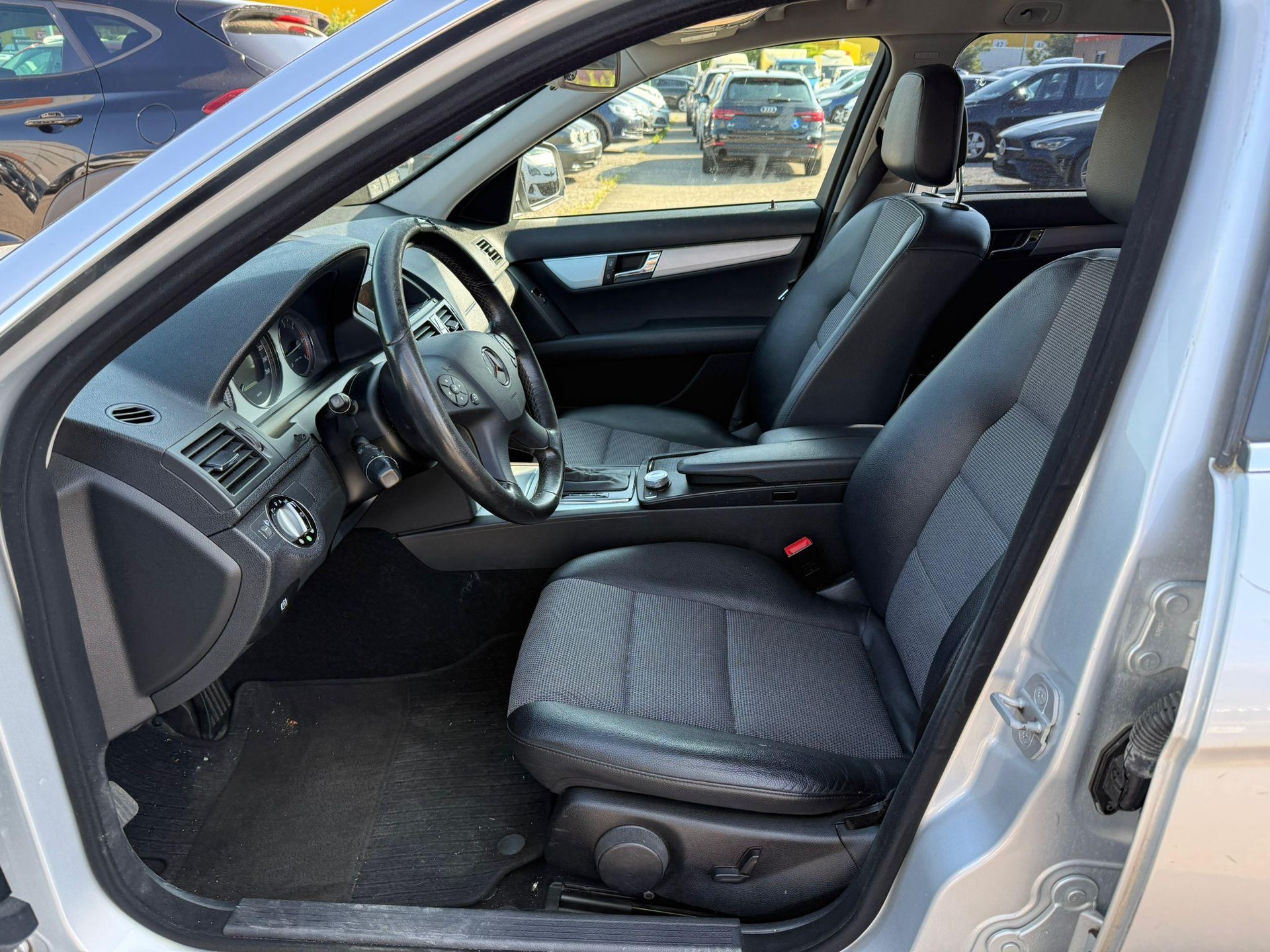 MERCEDES-BENZ C 220 CDI Kombi-image-7