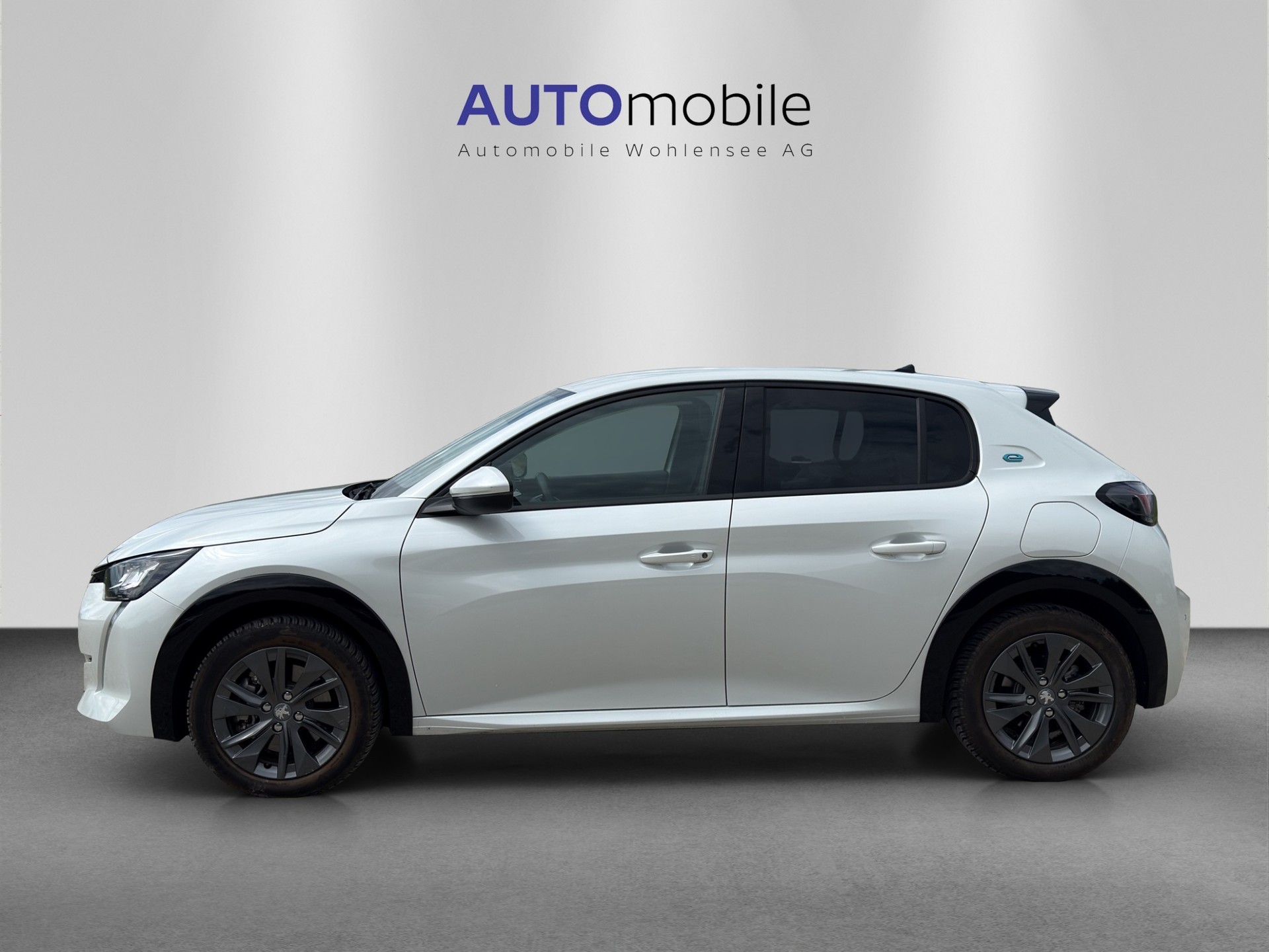 PEUGEOT 208 Elektrik Allure-image-0